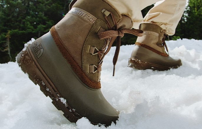 FOOTWEAR