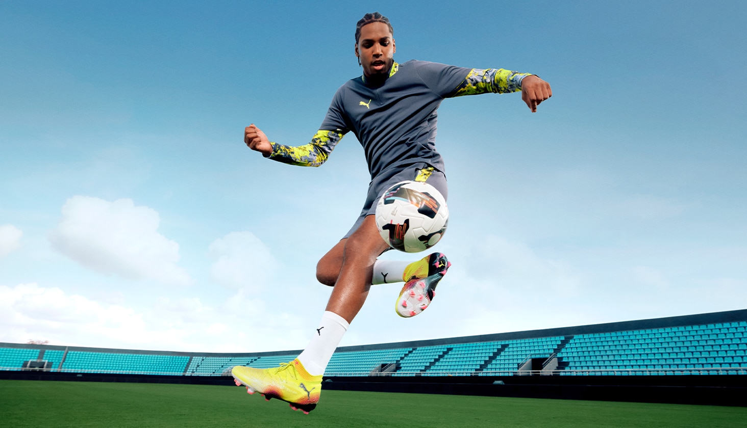 Shop PUMA Soccer