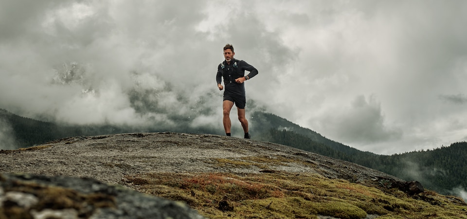 GPS Smartwatches & Satellite Communicators