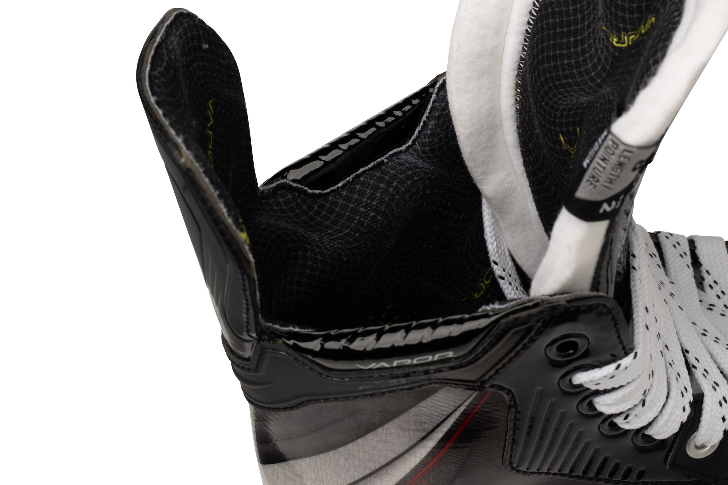 Bauer Vapor Fly40 Intermediate Hockey Skates