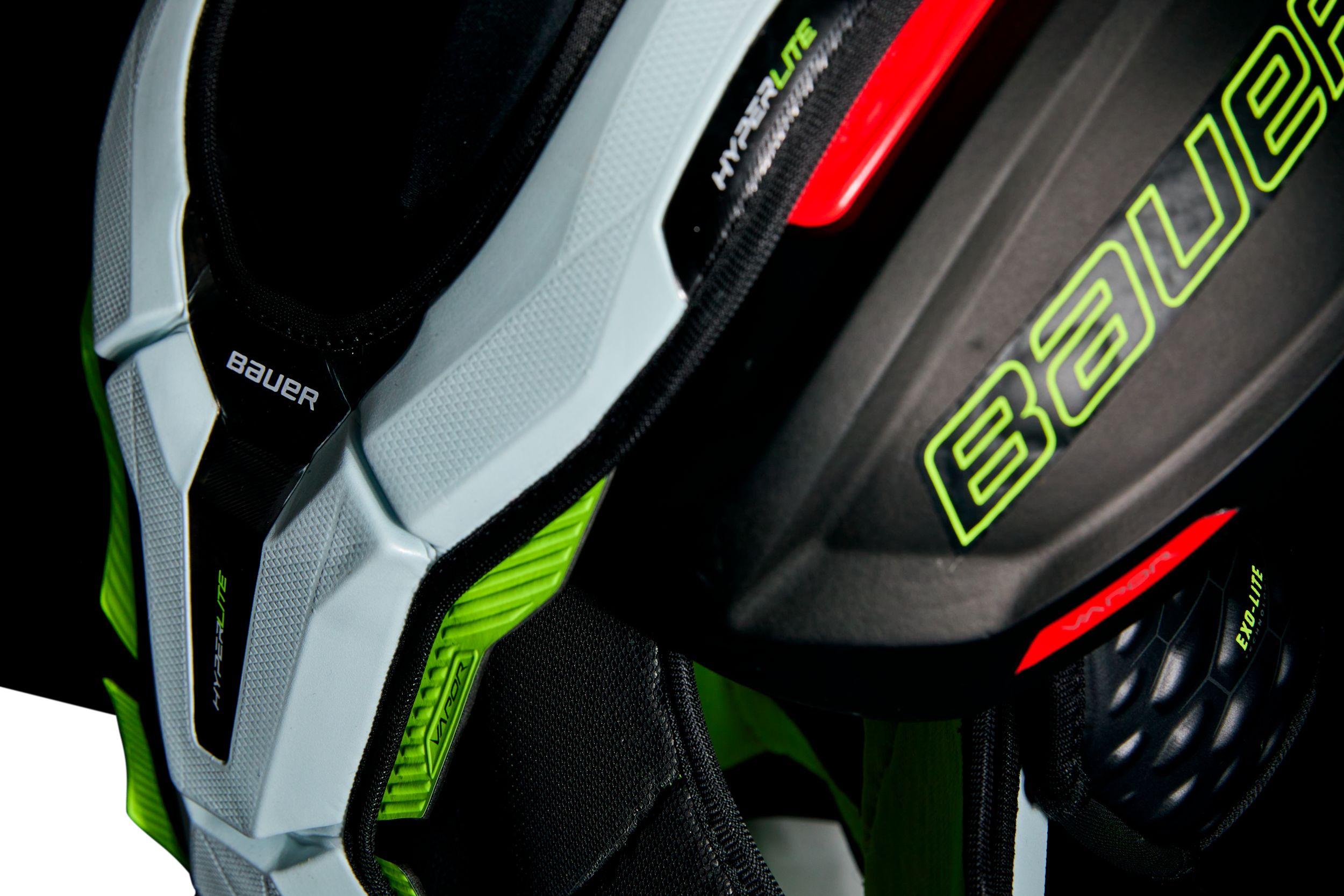 Bauer Vapor Hyperlite Junior Shoulder Pads