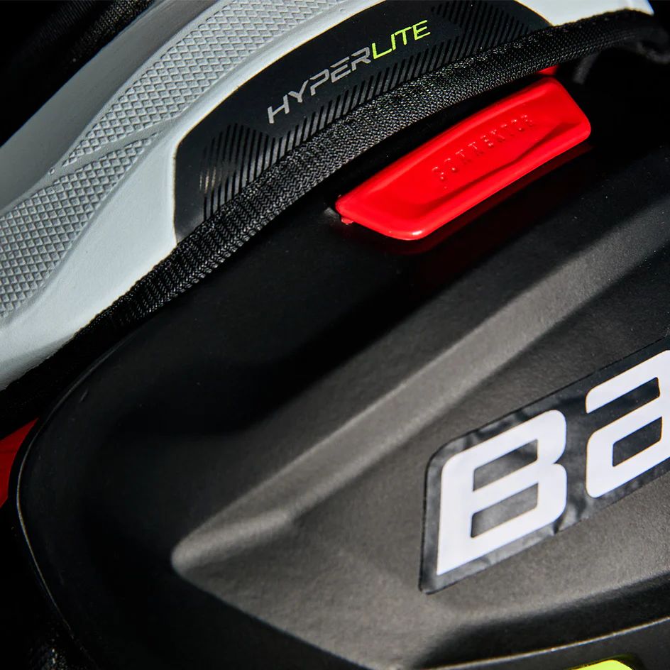 Bauer Hyperlite Intermediate Shoulder Pads