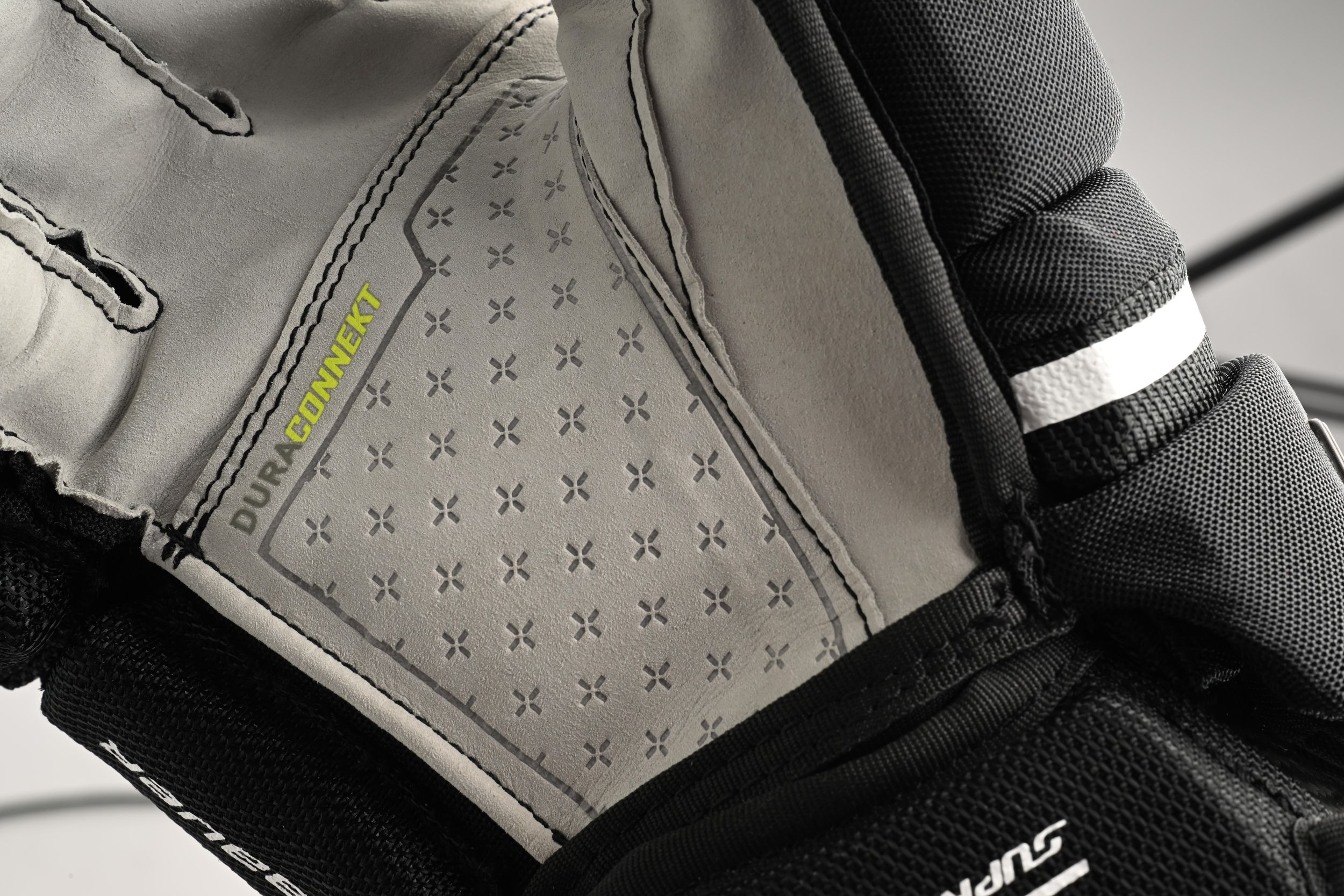 Bauer Supreme Mach Senior Hockey Gloves