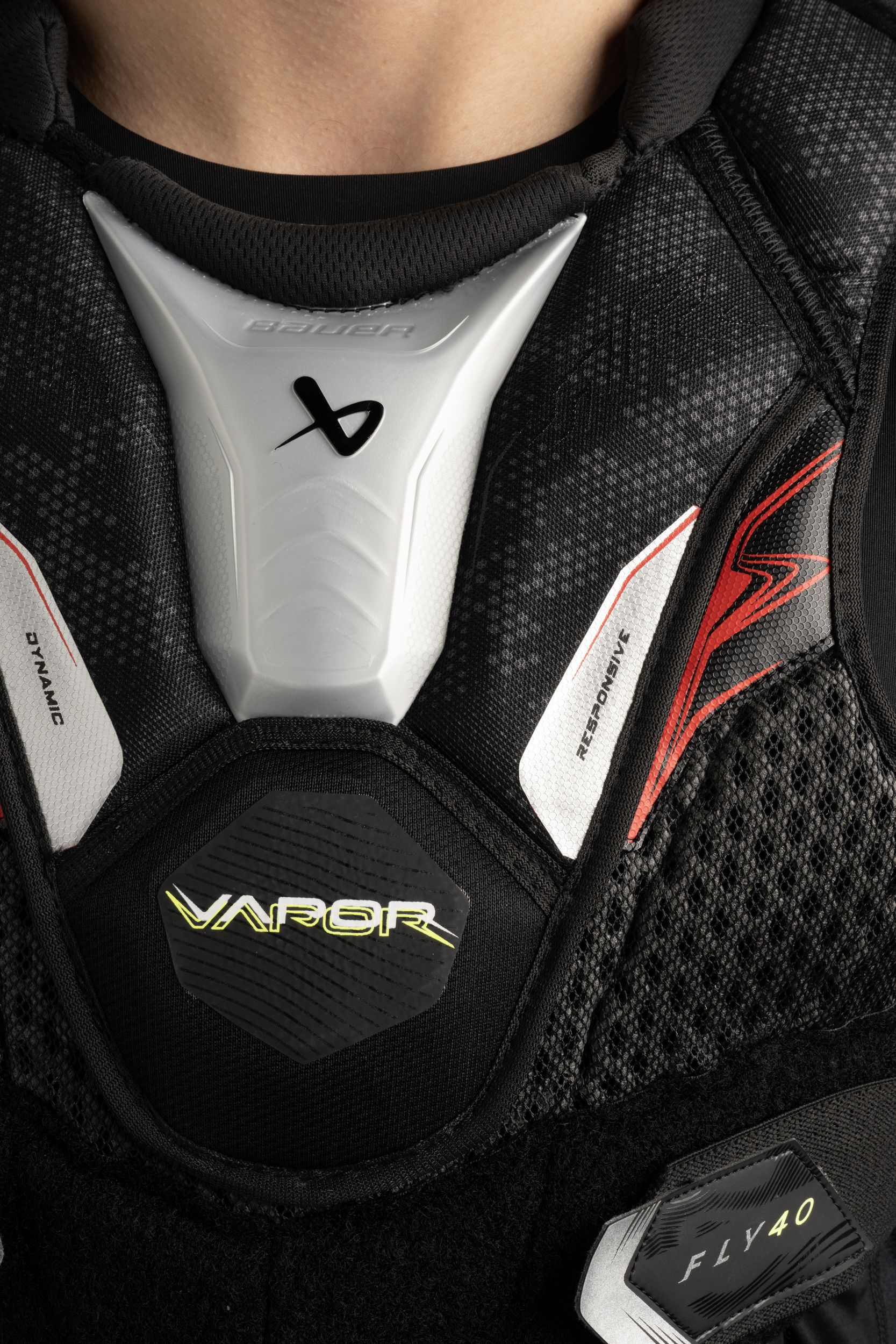 Bauer Vapor Fly40 Intermediate Shoulder Pads
