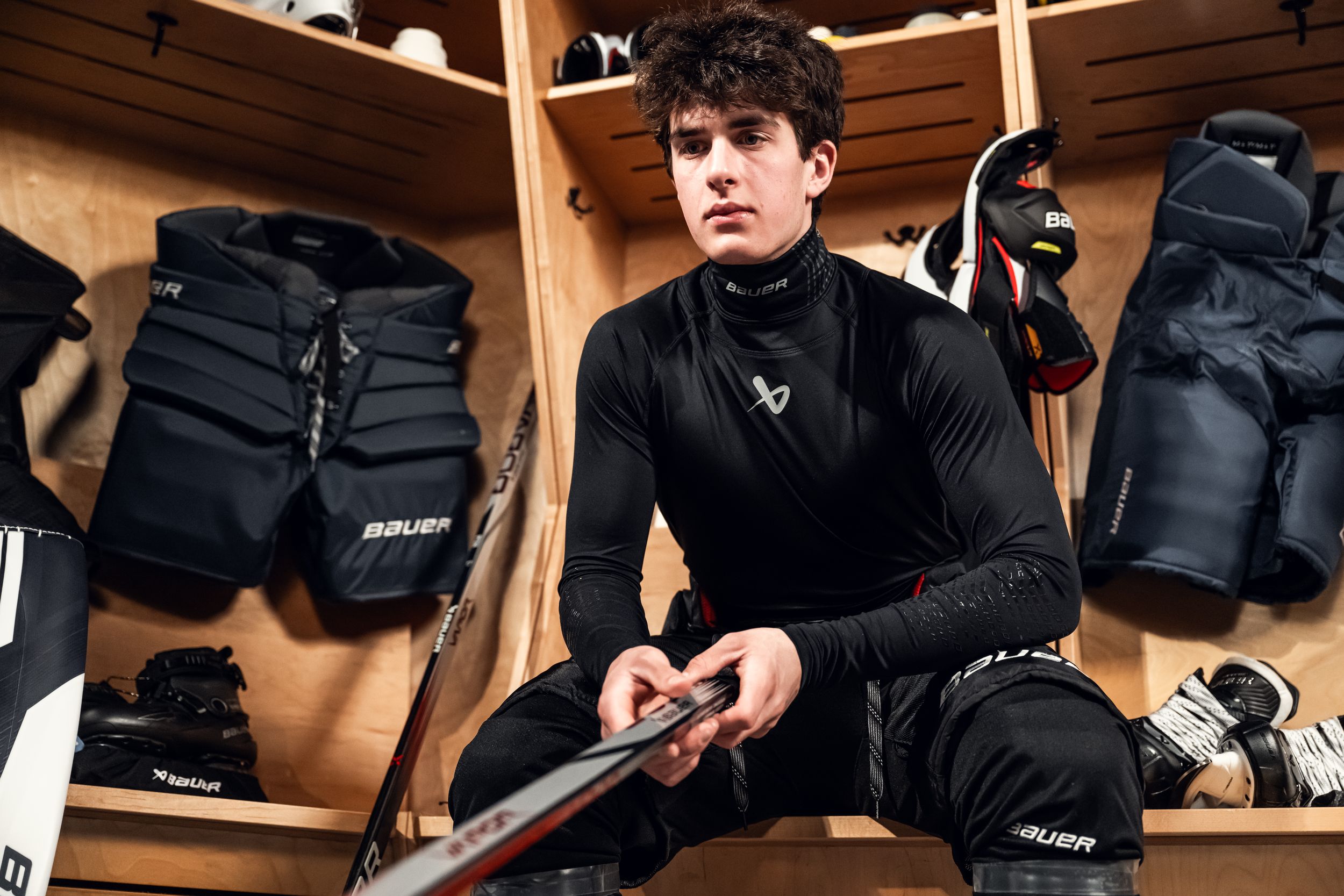 Bauer Long Sleeve Neck Protect Senior Base Layer