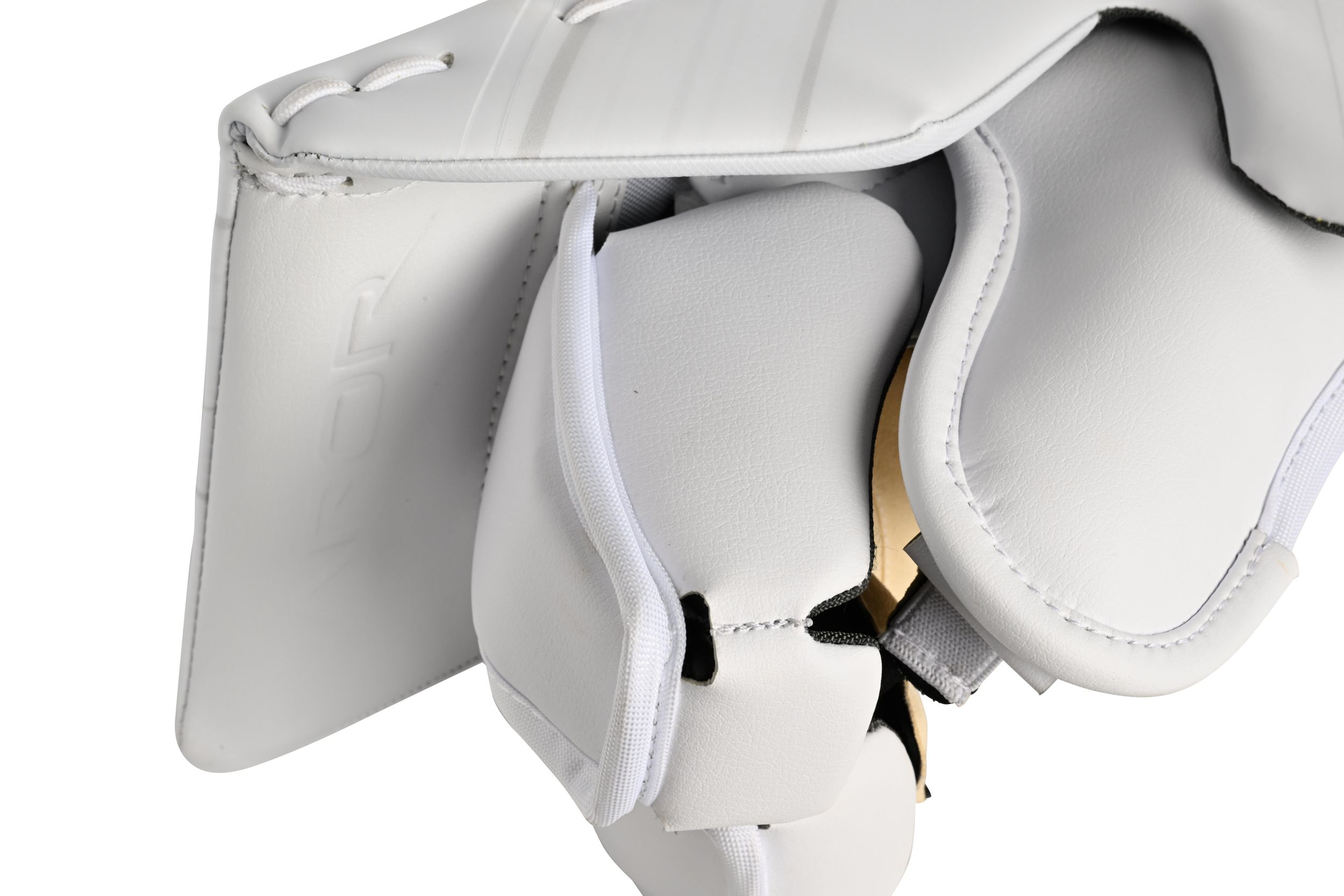 Bauer Vapor HYP2RLITE Senior Blocker