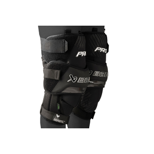 Bauer Pro Intermediate Goalie Knee Guard