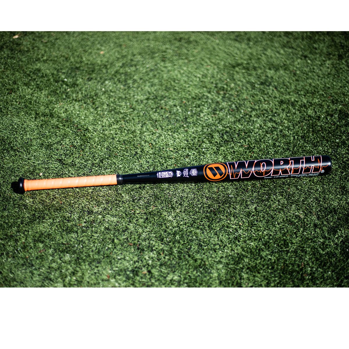 Worth Amp Slowpitch Bat