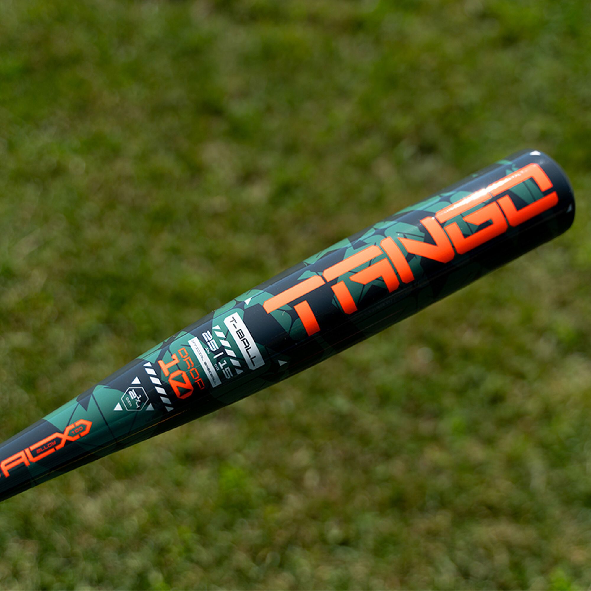 Easton Tango Tee Ball 2-1/4 Inch (-10) Baseball Bat