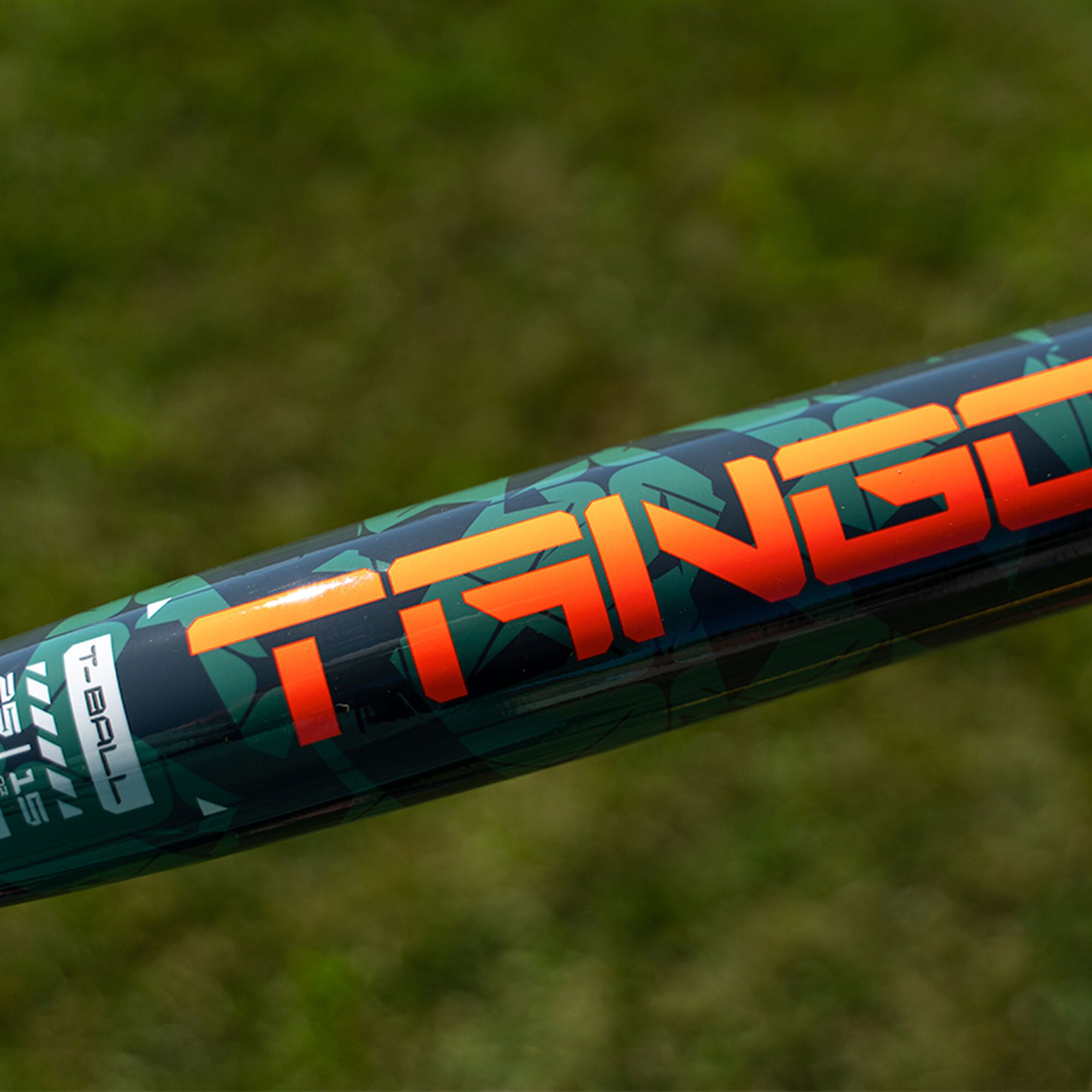 Easton Tango Tee Ball 2-1/4 Inch (-10) Baseball Bat