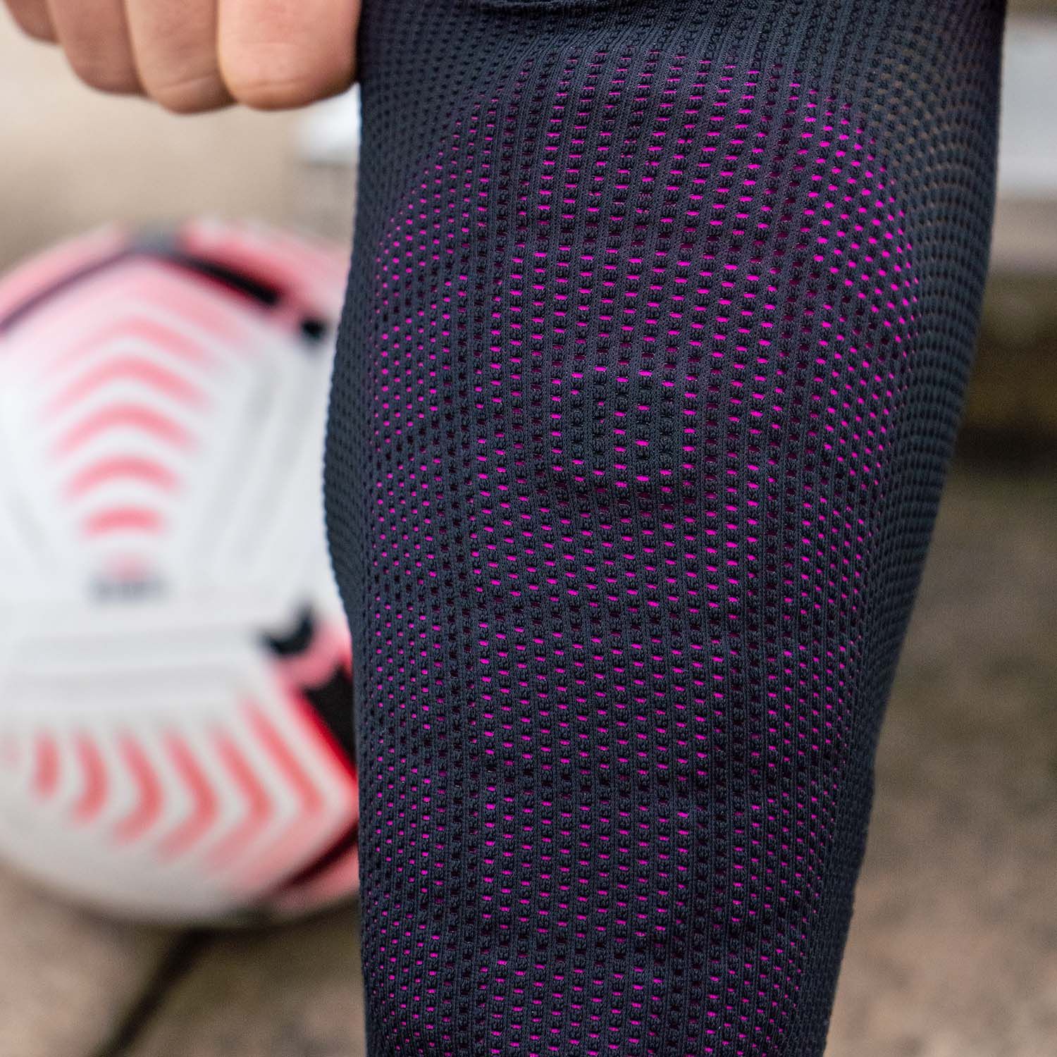 G-Form Pro-S Blade Senior Soccer Shin Guard