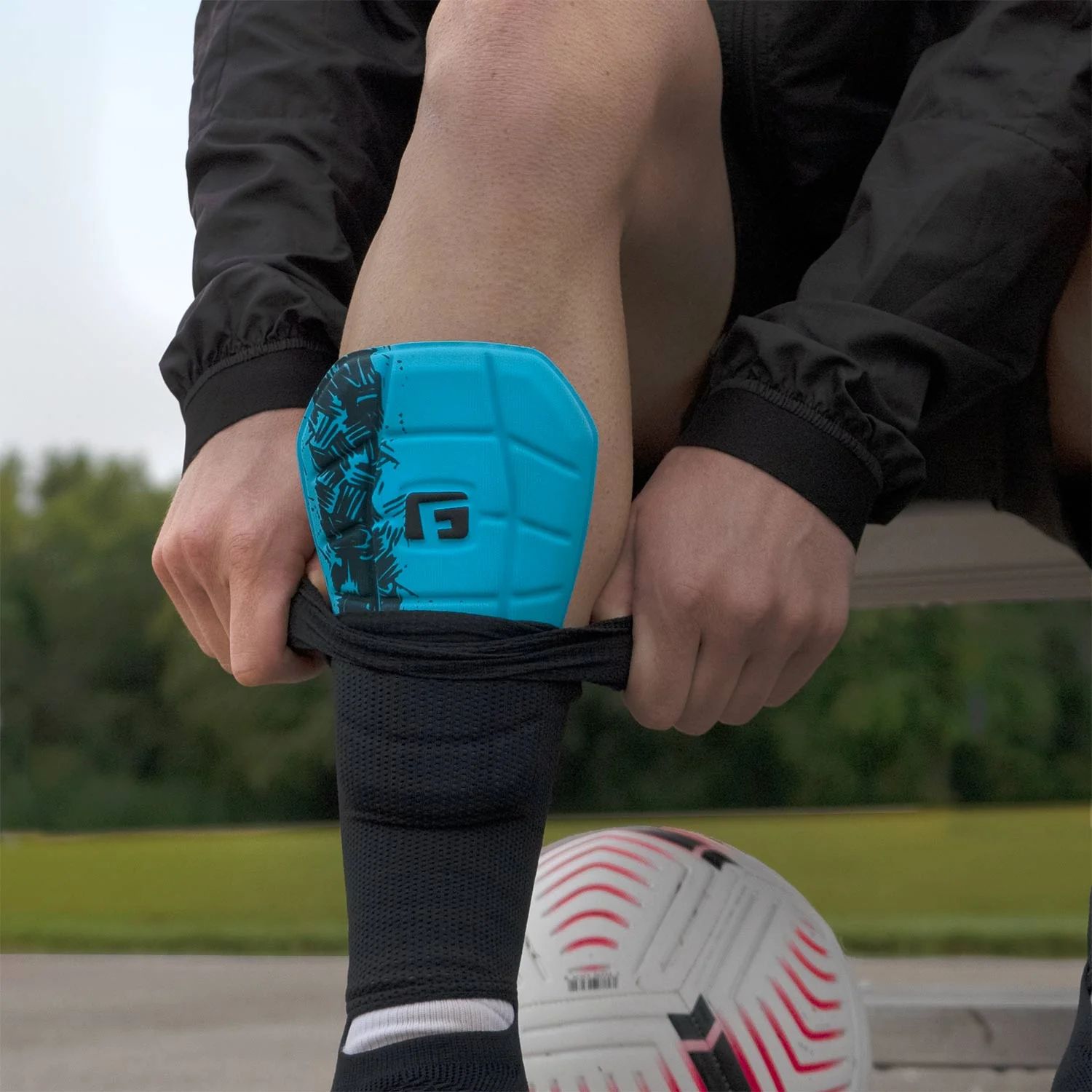 G-Form Pro-S Blade Senior Soccer Shin Guard