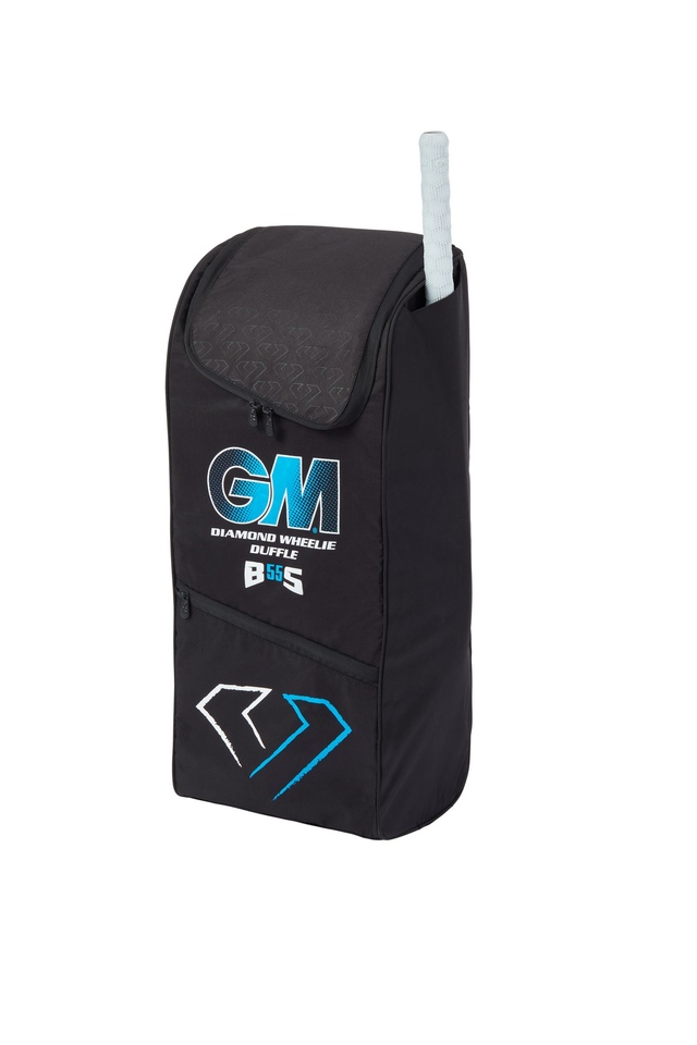 Gunn & Moore BS55 Diamond Wheelie Duffel Bag Front_Angled_Left