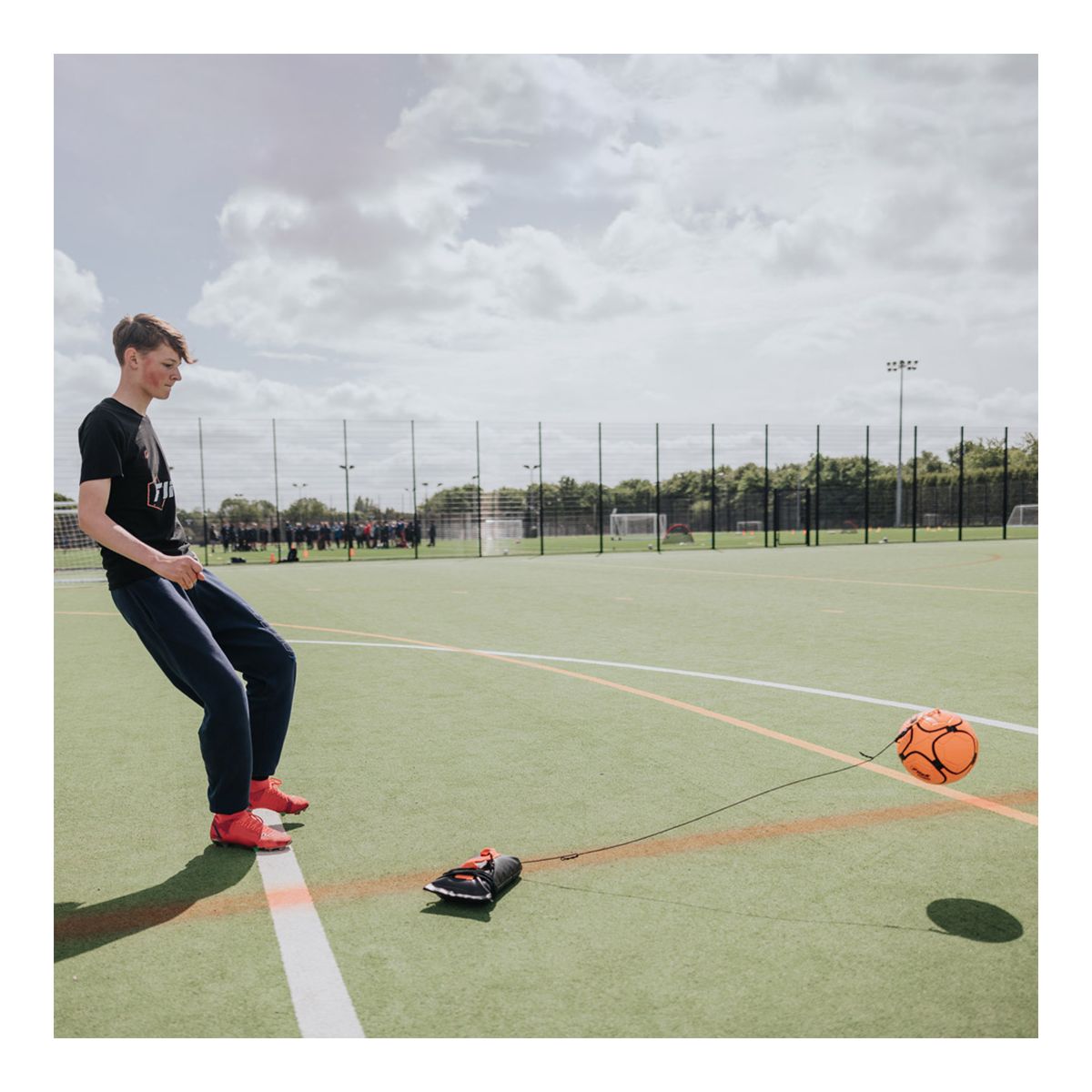 Football Flick Urban Return Ball Composite_or_Mixed