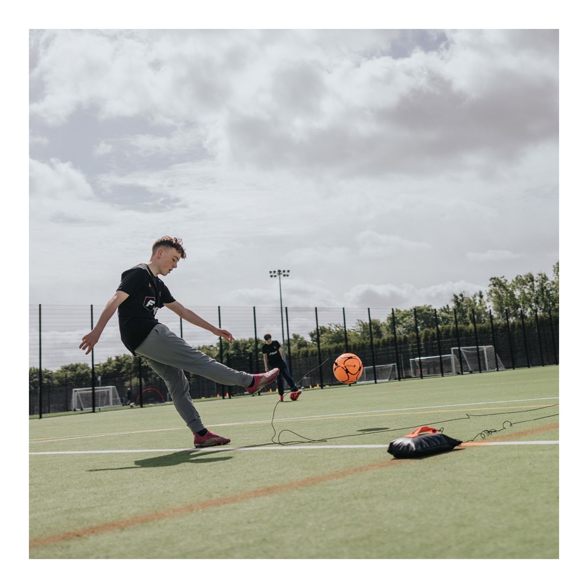 Football Flick Urban Return Ball Back_Angled_Left