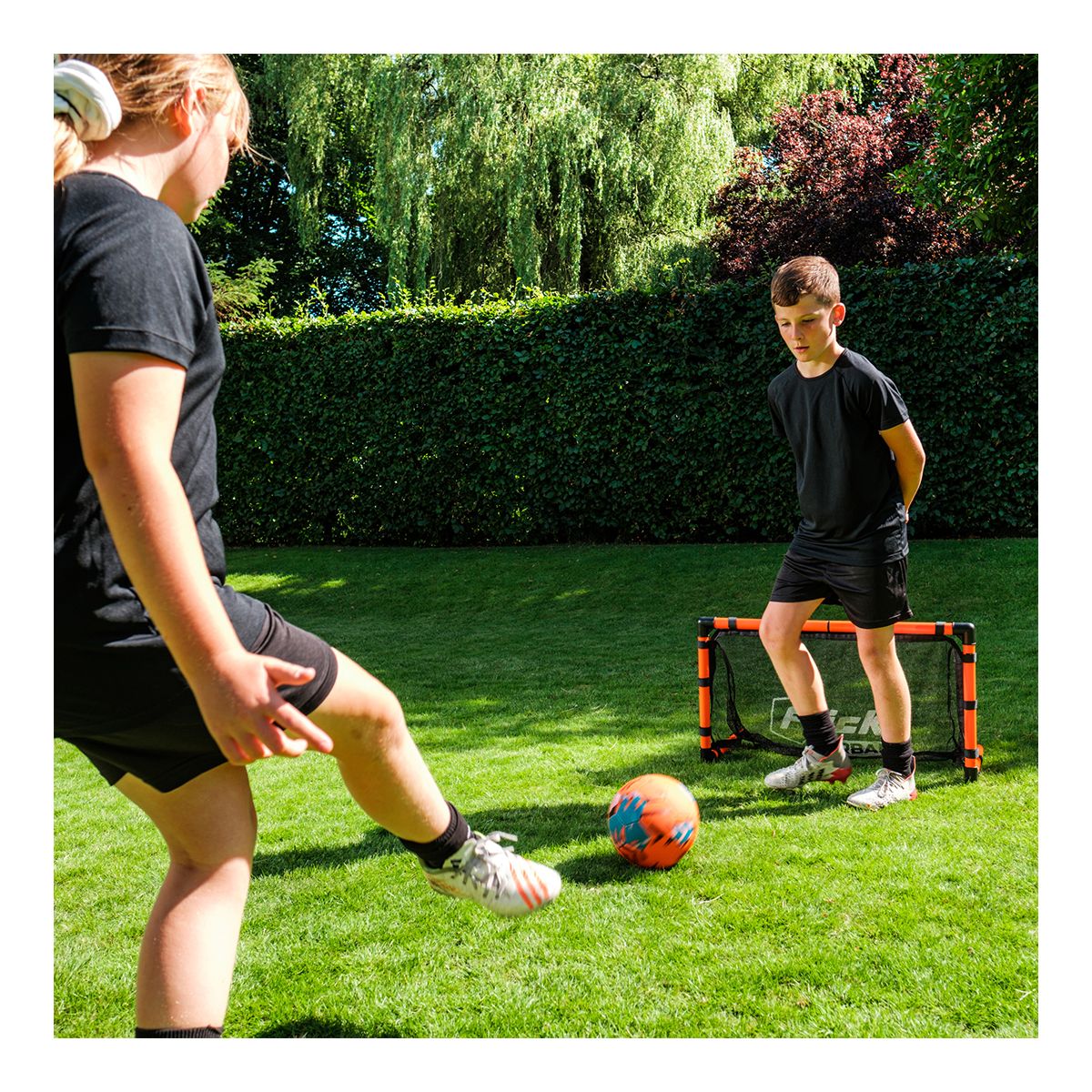 Football Flick Urban Tekkers Pack Front_Angled_Left