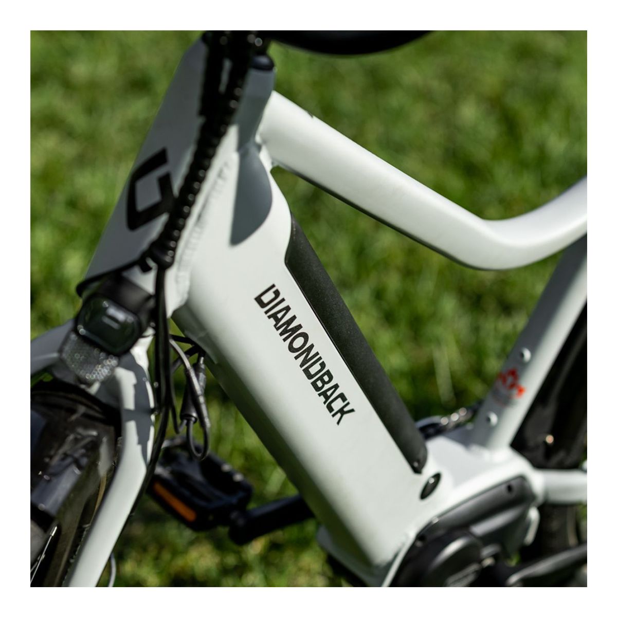 DIAMONDBACK GREENWAY E 27.5 CITY EBIKE (Q123)