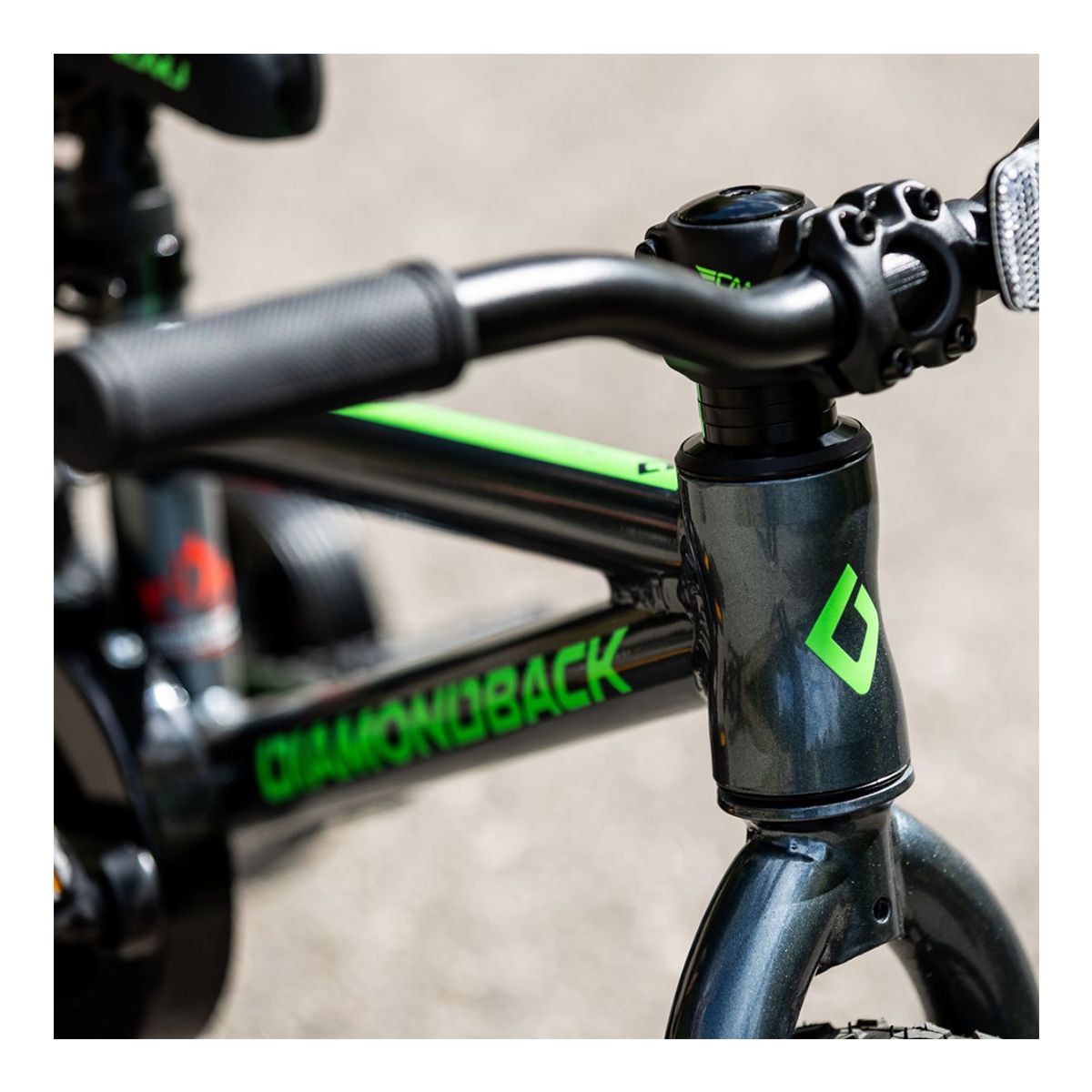 Diamondback Frenzy 12" Junior Mountain Bike CloseUp