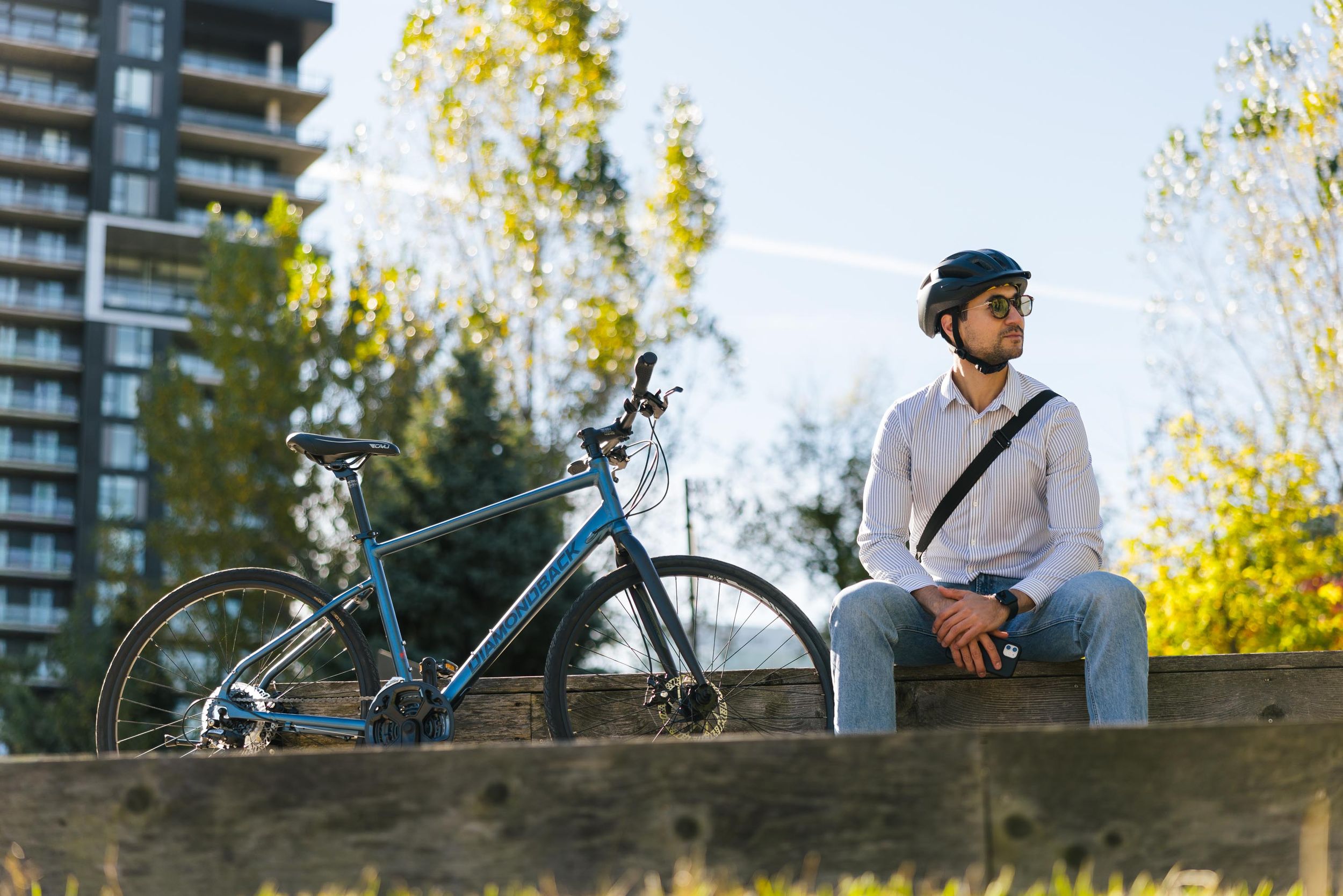 Diamondback Lachine 3.2 700C Men's Hybrid Bike