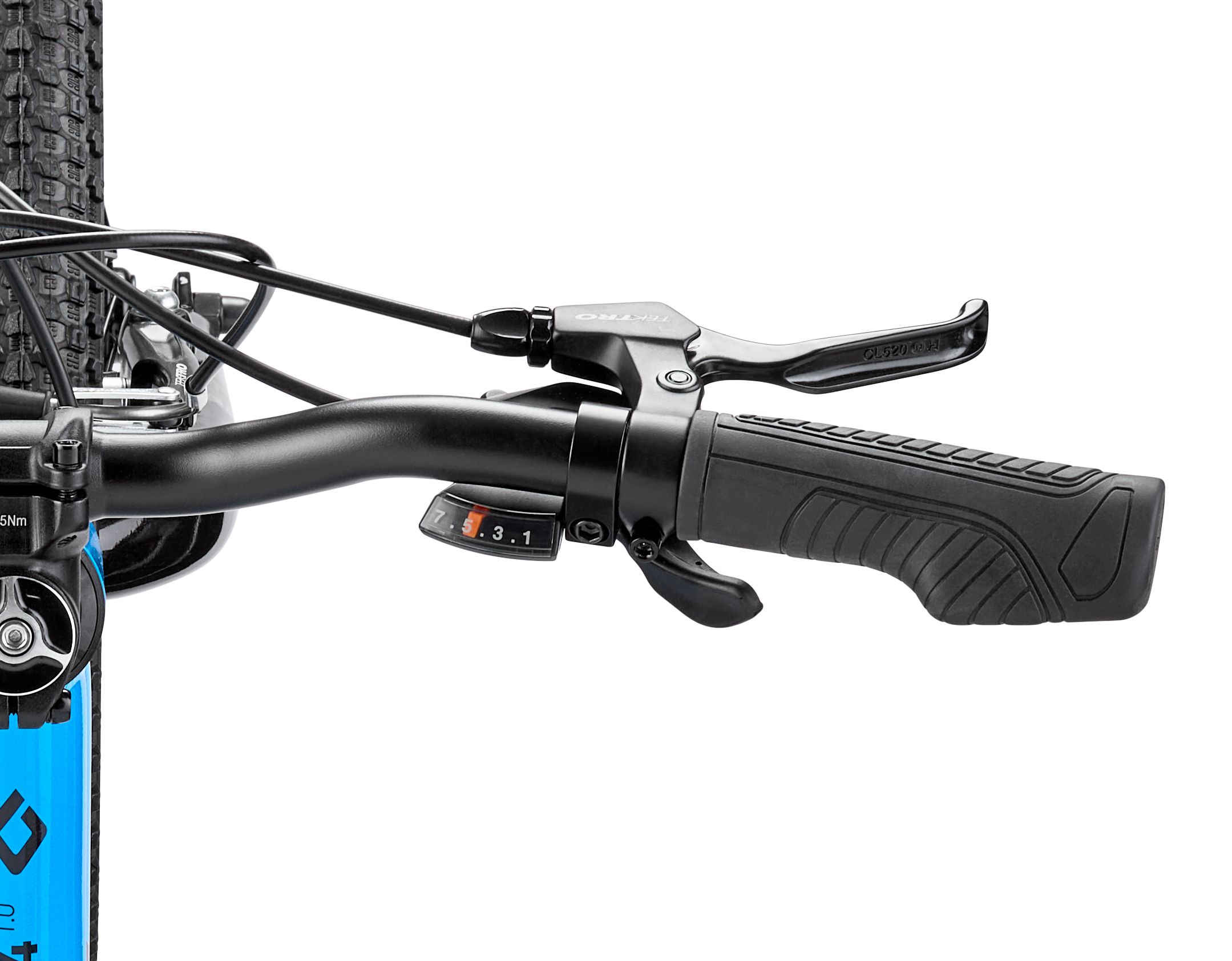 Diamondback Revolve 24 Inch Junior Mountain Bike CloseUp