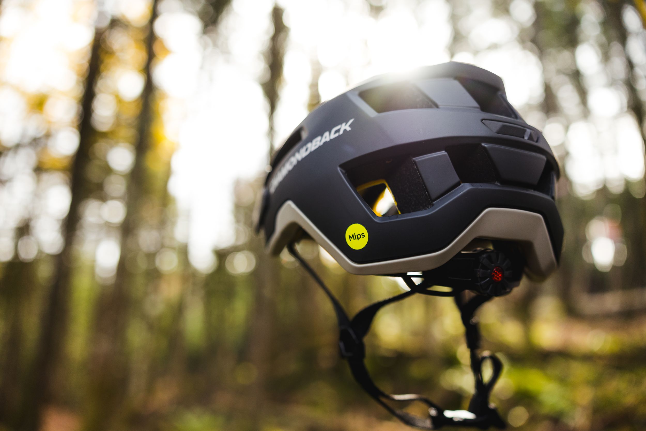 Diamondback Chute MIPS Bike Helmet