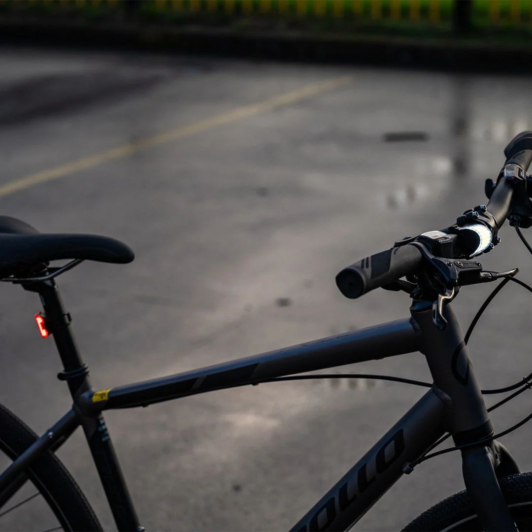 Knog Little Cobber Twin pack Bike Lights, 110/50 Lumens Front_Angled_Right