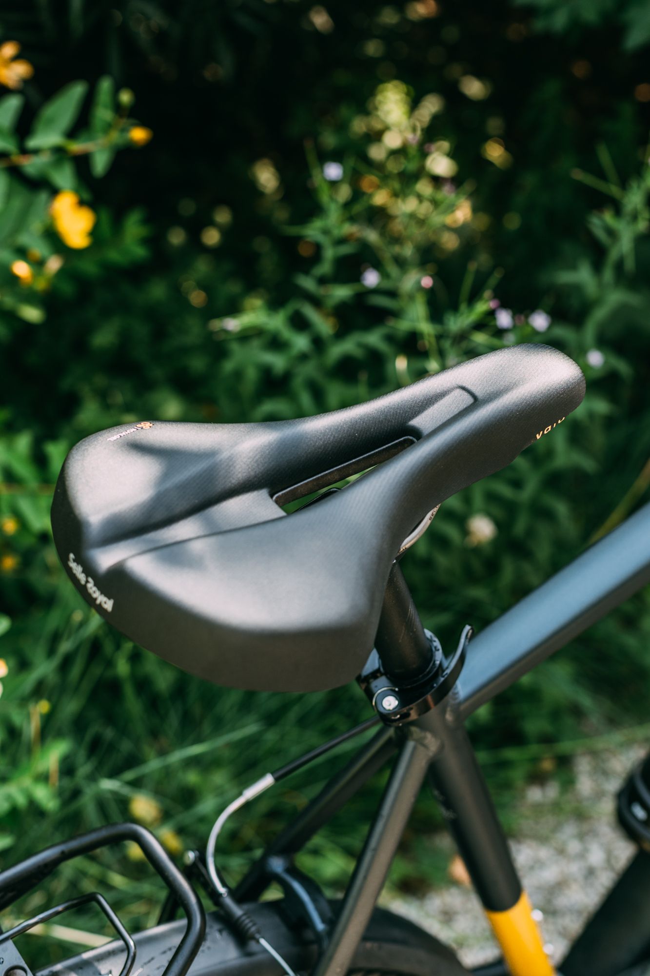 Selle Royal Vaia Moderate Unisex Bike Saddle with Royalgel Padding