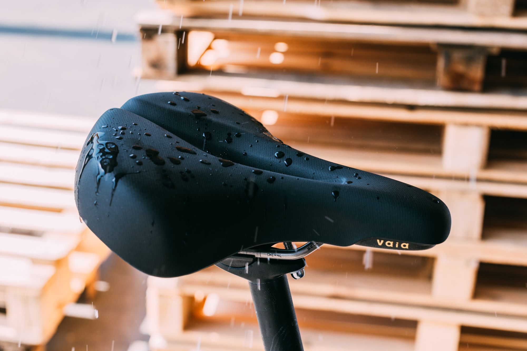 Selle Royal Vaia Moderate Unisex Bike Saddle with Royalgel Padding