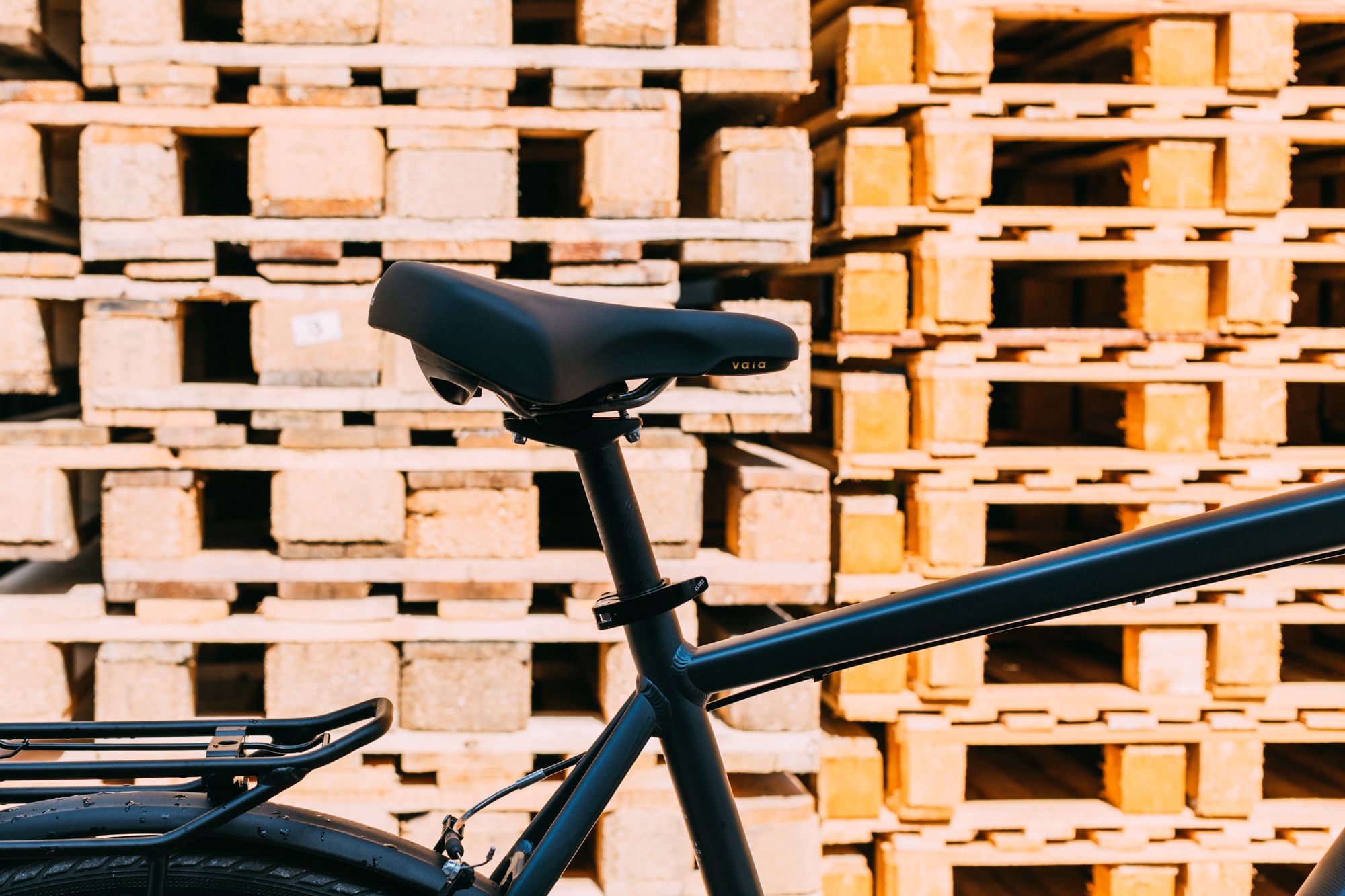 Selle Royal Vaia Moderate Unisex Bike Saddle with Royalgel Padding