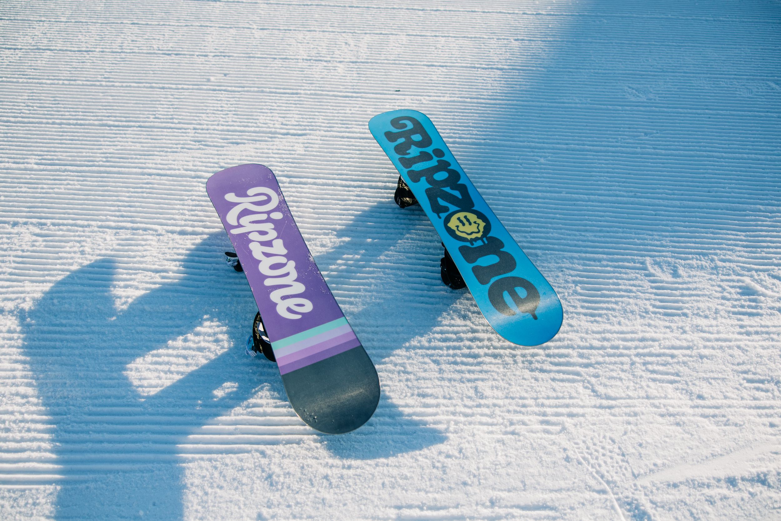 Ripzone Dazy Kid's Twin Flat Snowboard 2024