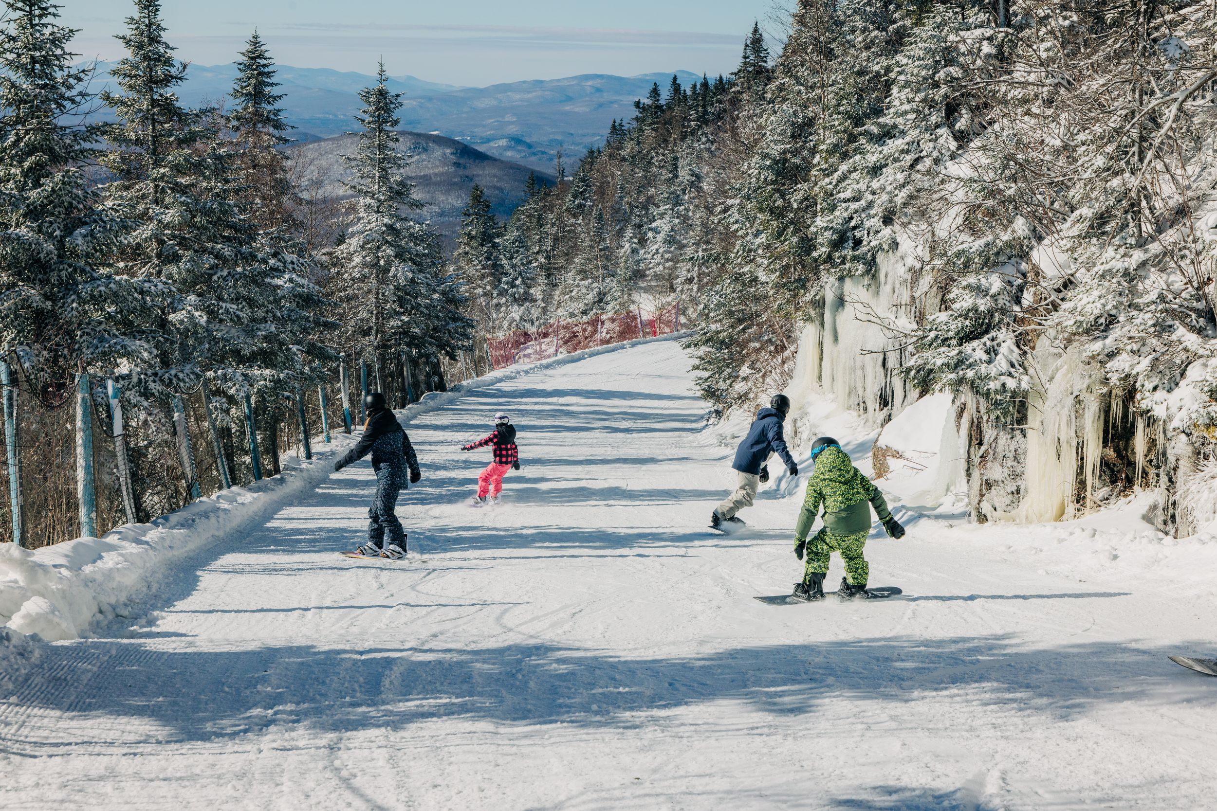 Ripzone Dazy Kid's Twin Flat Snowboard 2024