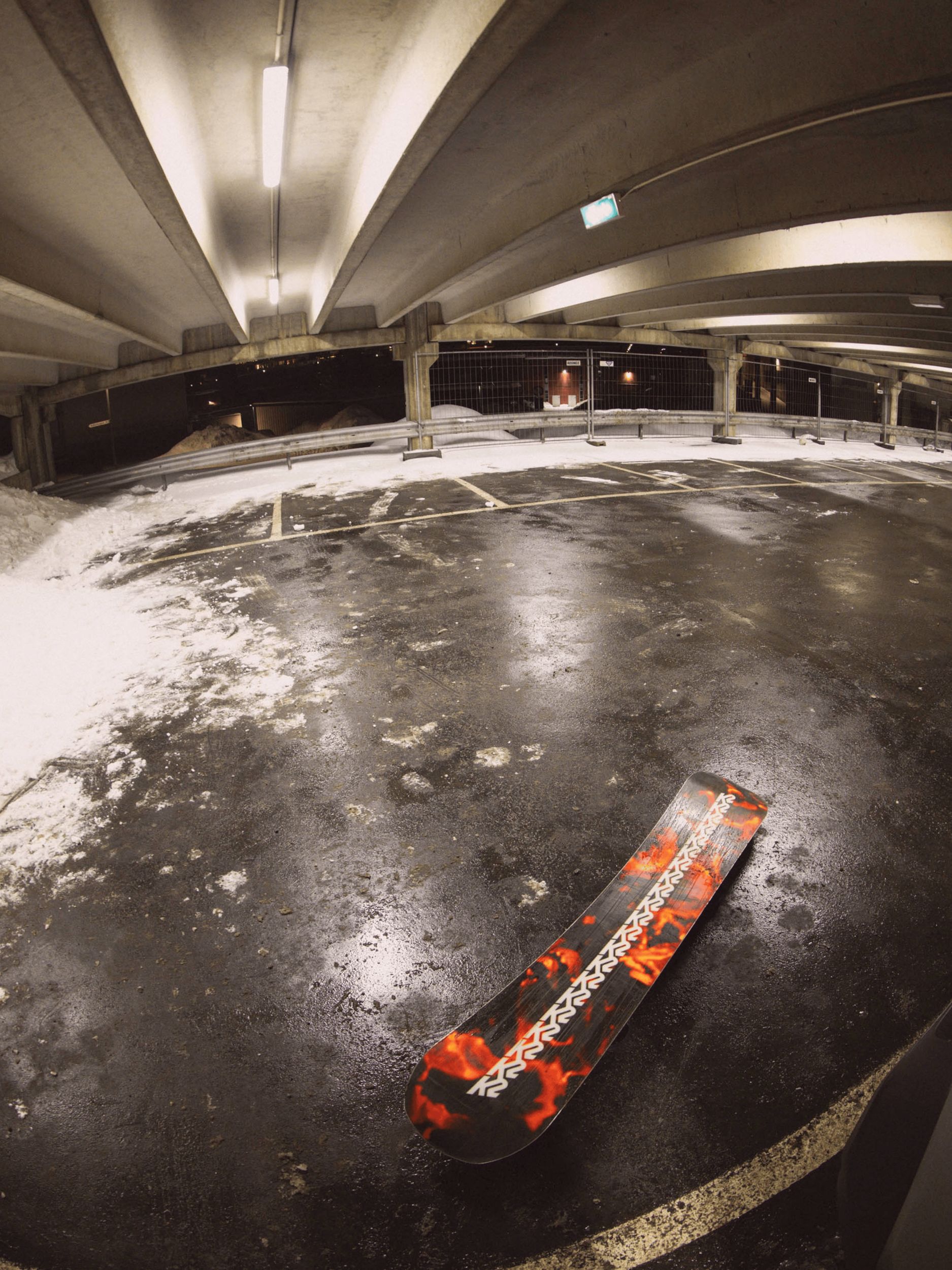 K2 World Peace Men's Snowboard 2024