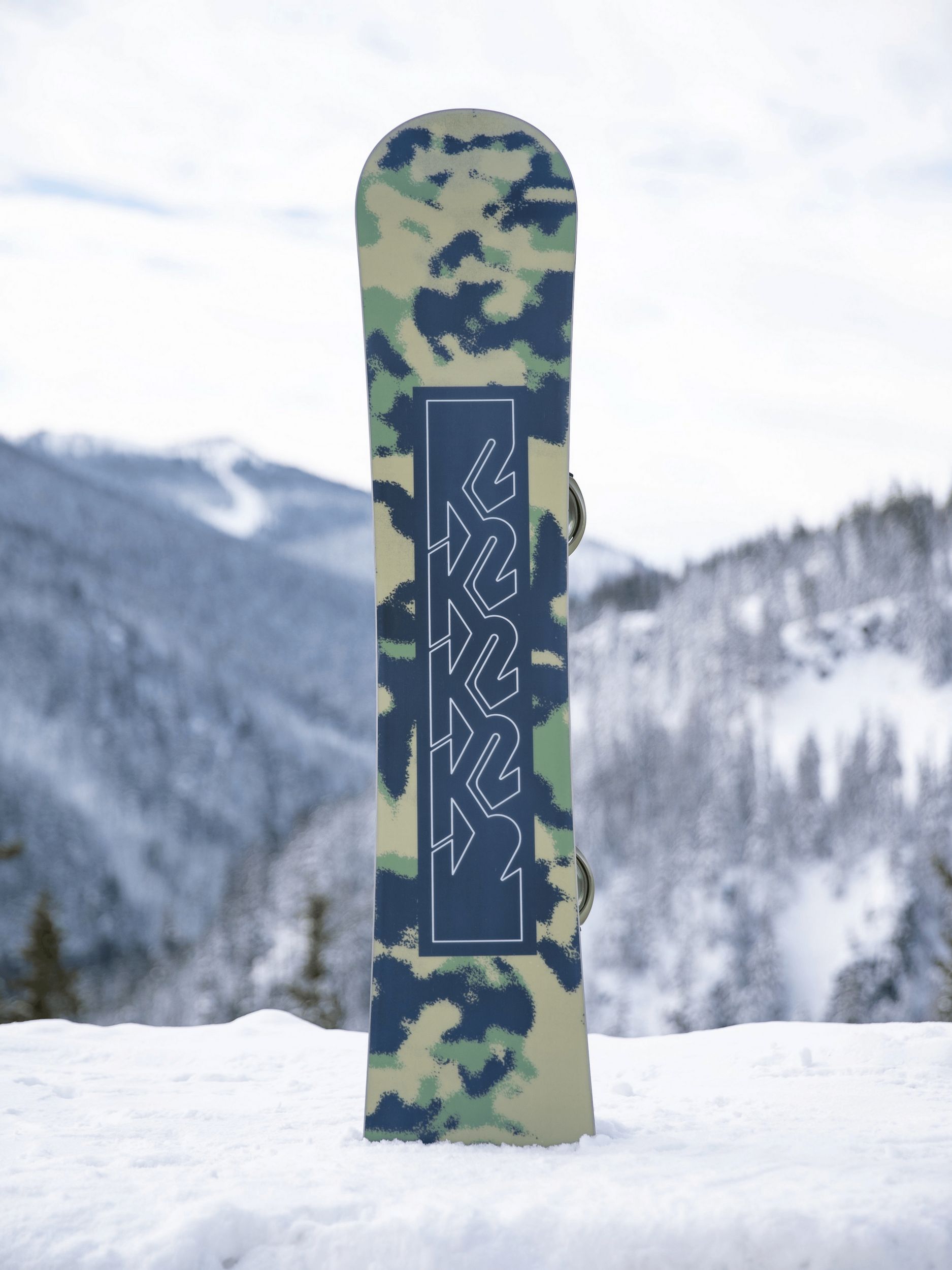 K2 Standard Men's Snowboard 2024