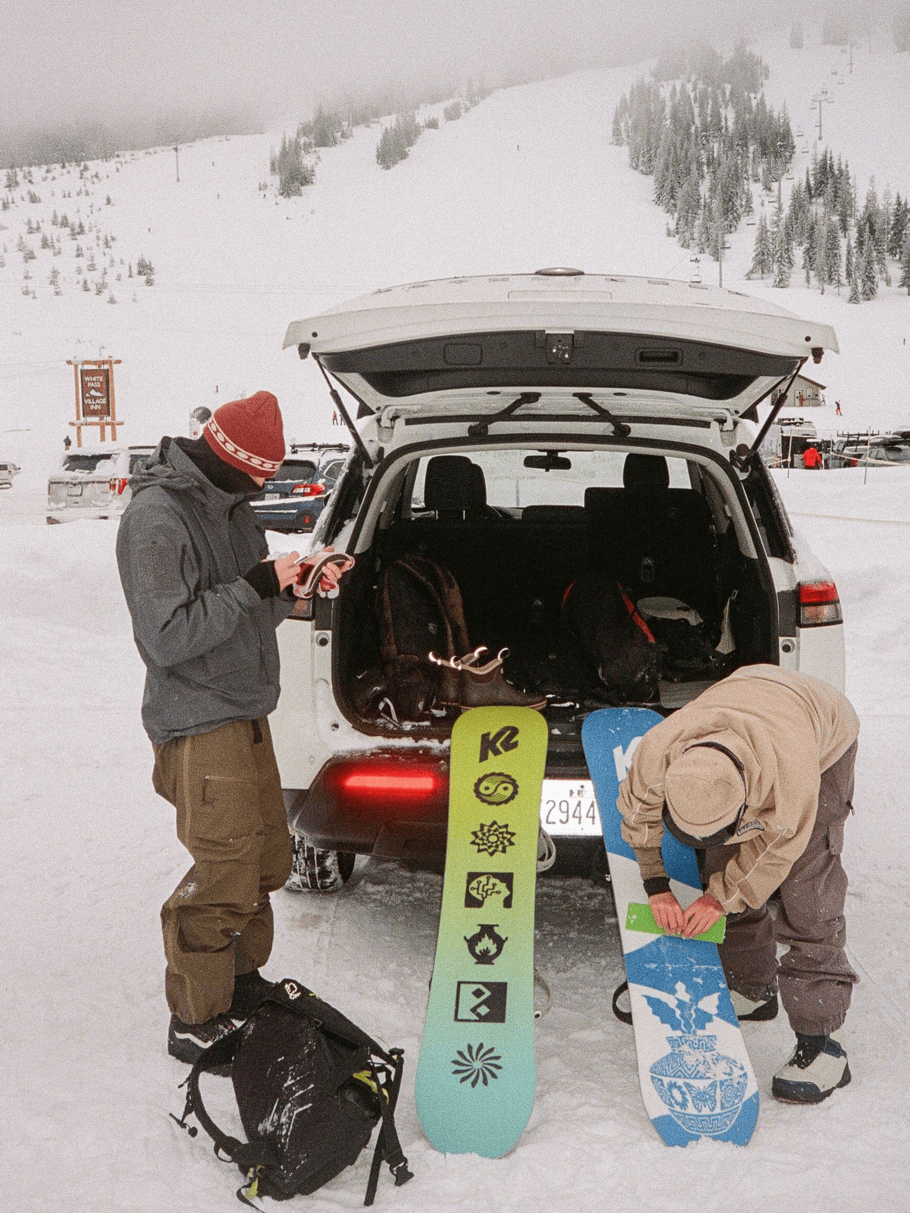 K2 Embassy Men's Snowboard 2024