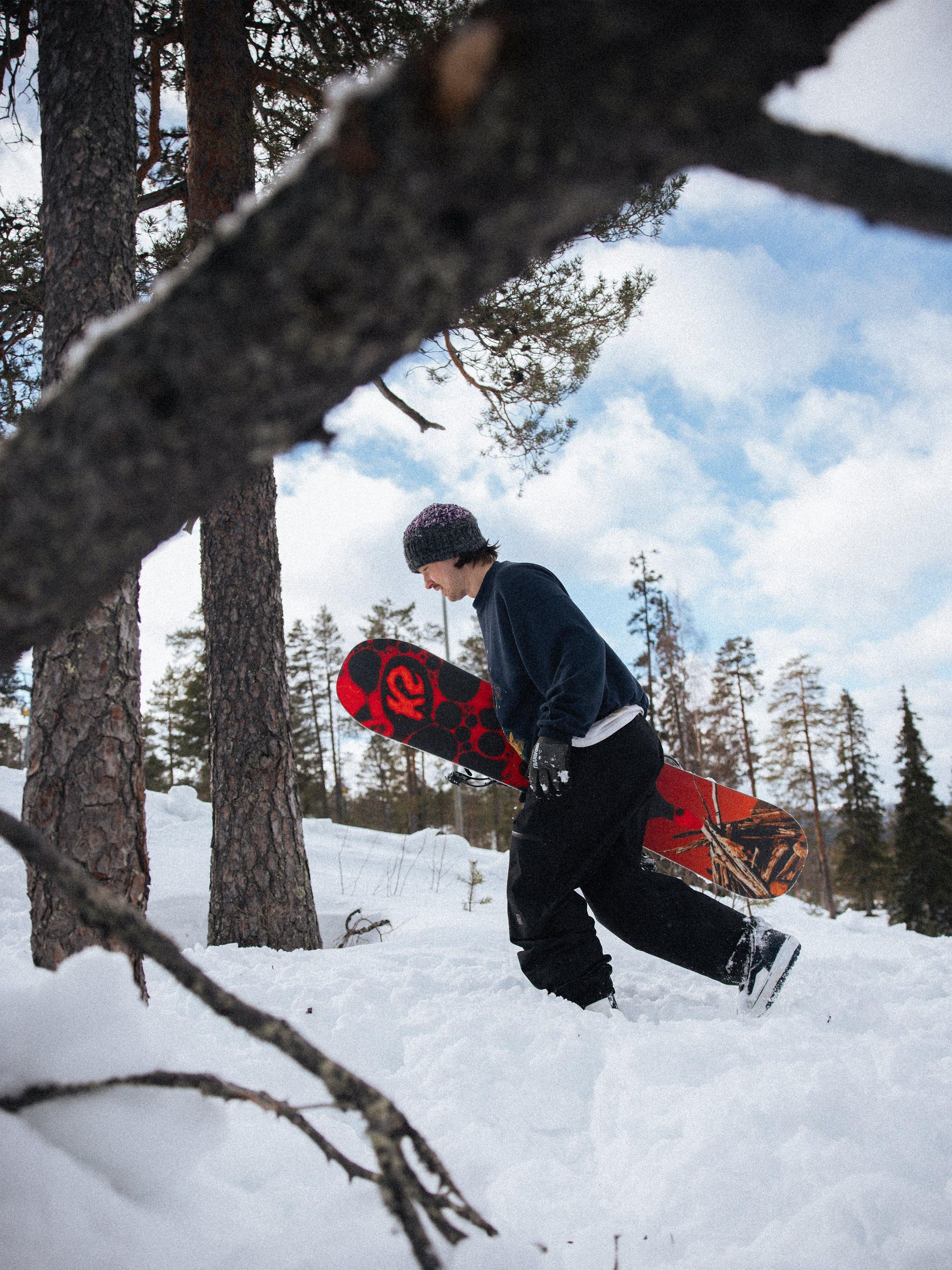 K2 Embassy Men's Snowboard