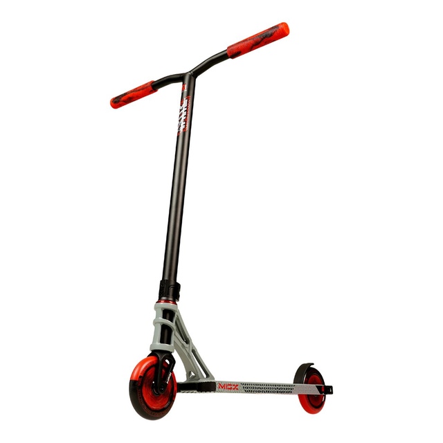 Madd Gear MGX Pro P2 Scooter Front_Angled_Left