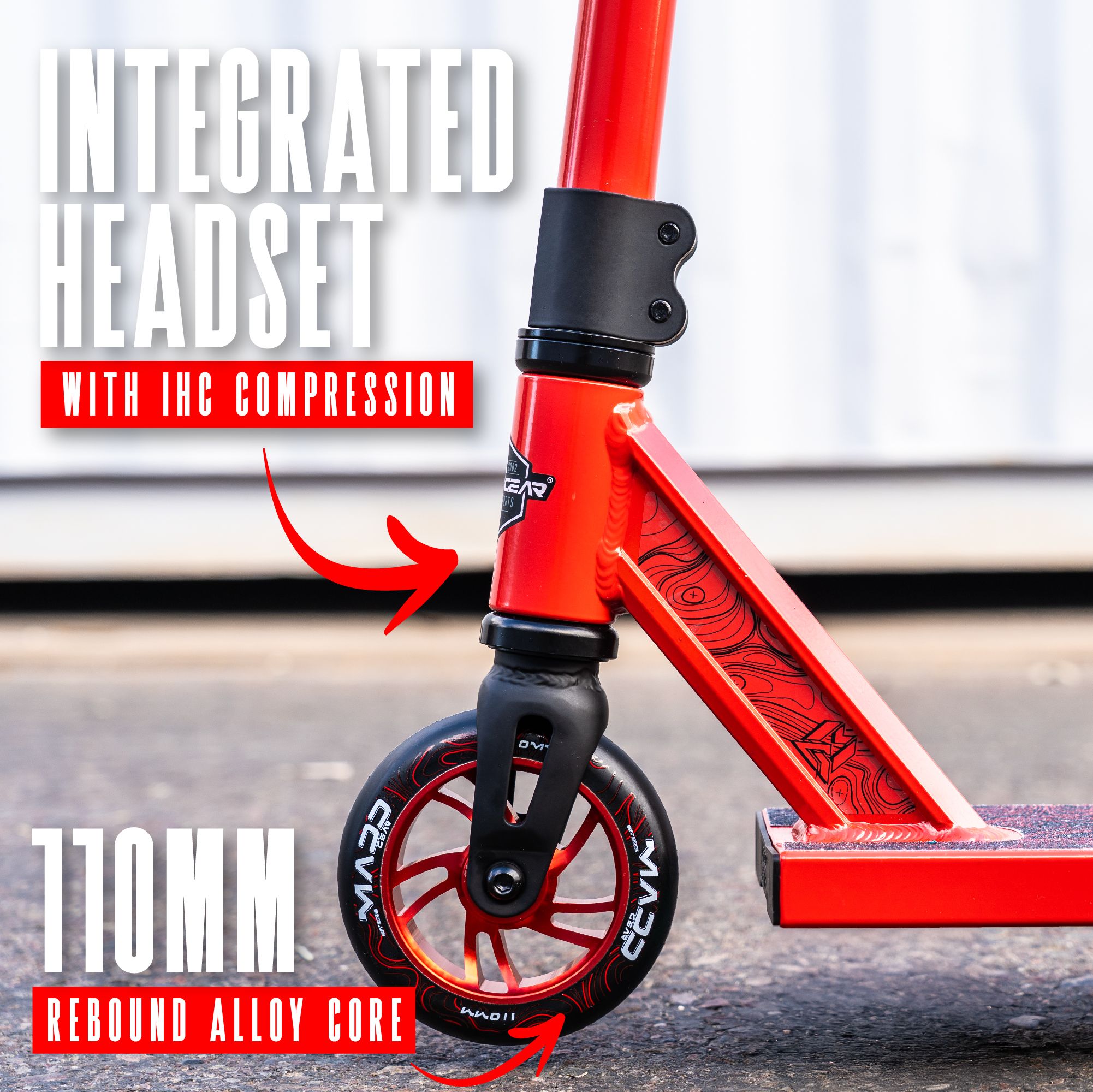 Madd Gear MG4 Titan Pro Scooter CloseUp