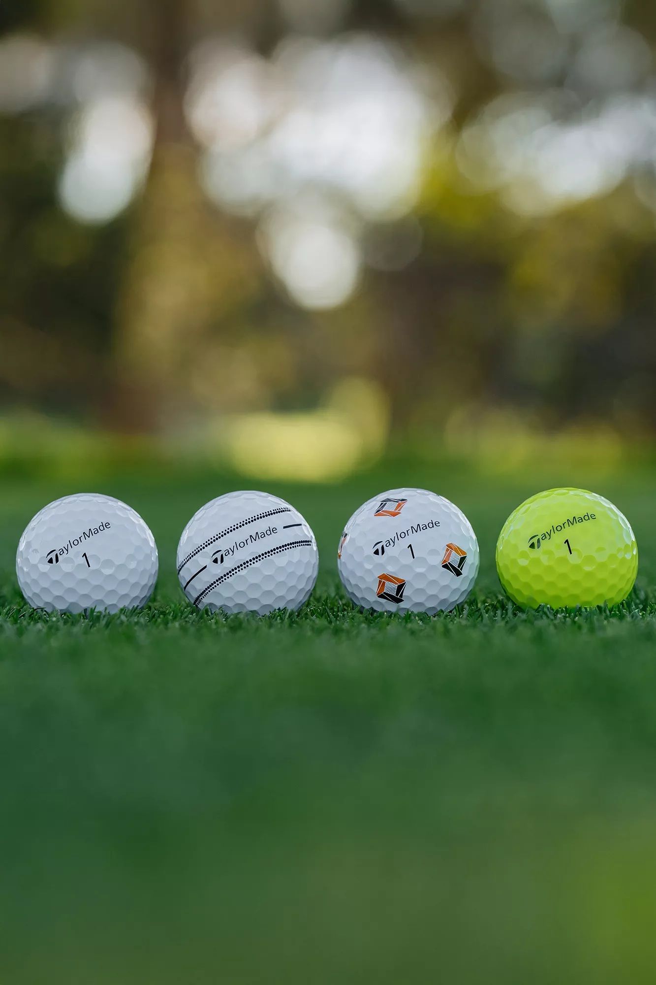 TaylorMade TP5 Stripe 2026  Golf Balls -12pk Composite_or_Mixed