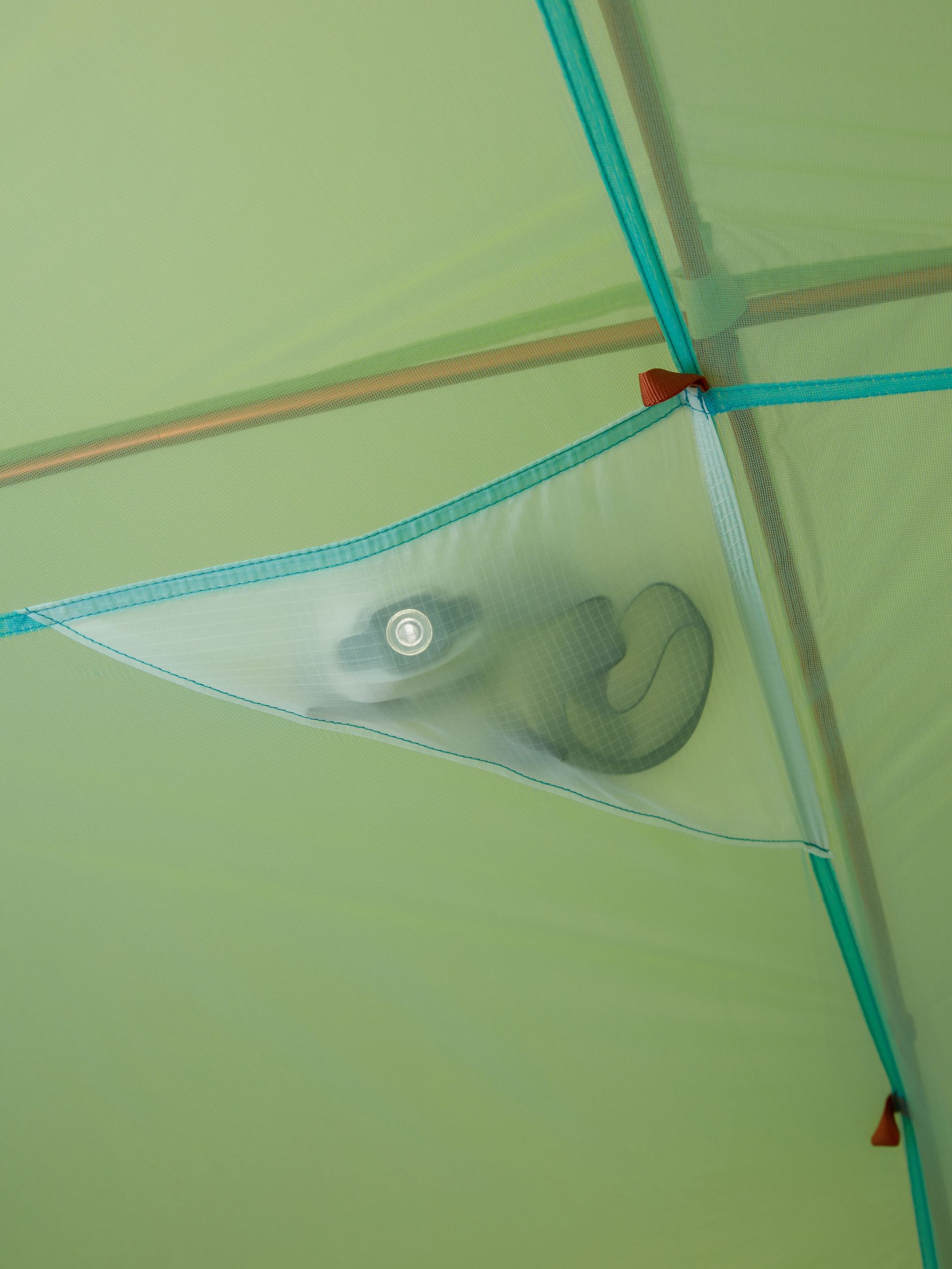 Marmot Superalloy 2-Person Tent CloseUp