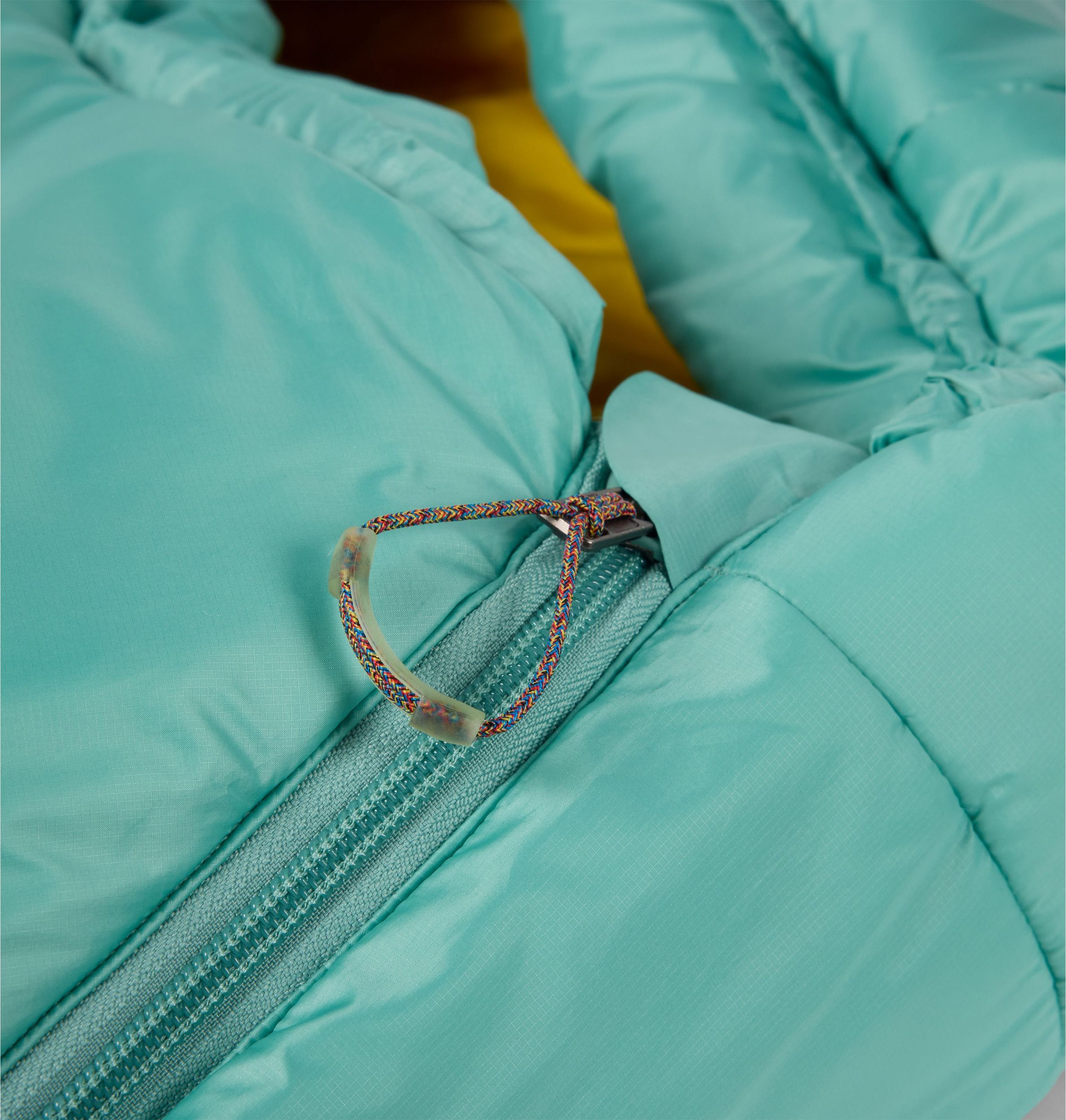 Mountain Hardwear Alamere 20°F/-9°C Men's Regular Left Zipper Sleeping Bag