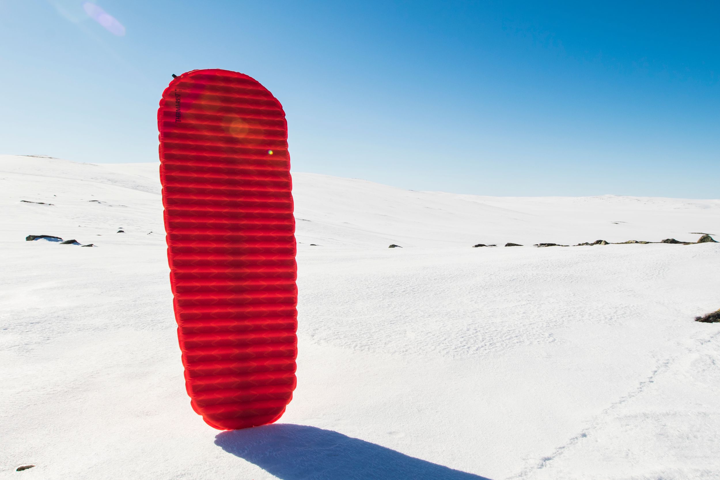 Therm-A-Rest Prolite Apex Sleeping Pad Overhead_Plunge