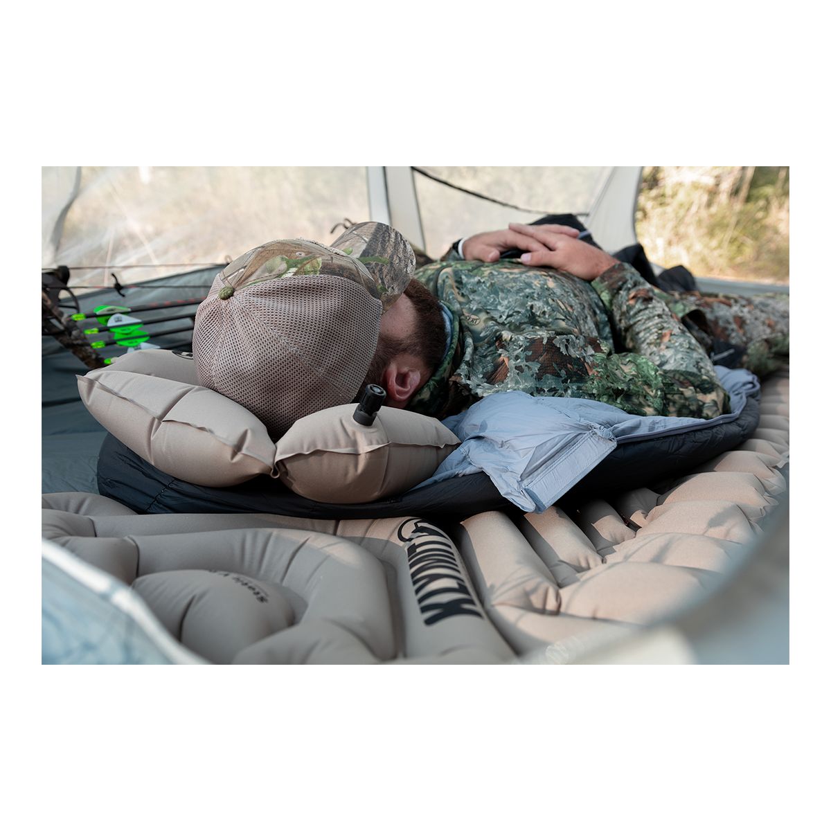 Klymit Static V Luxe Insulated Sleeping Pad CloseUp