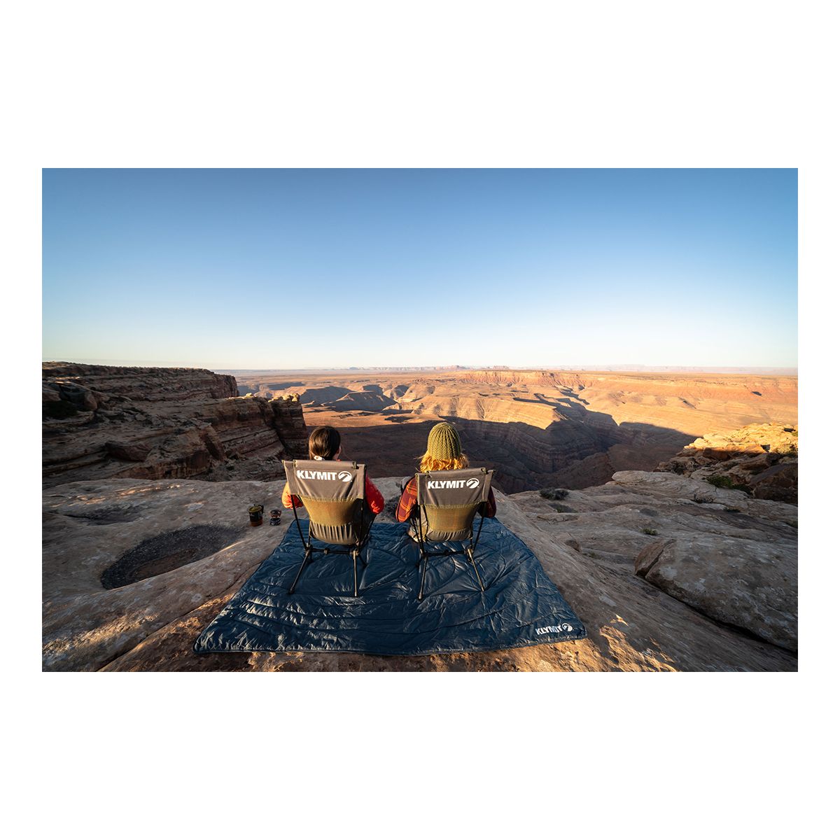 Klymit Horizon Travel Blanket Overhead_Plunge