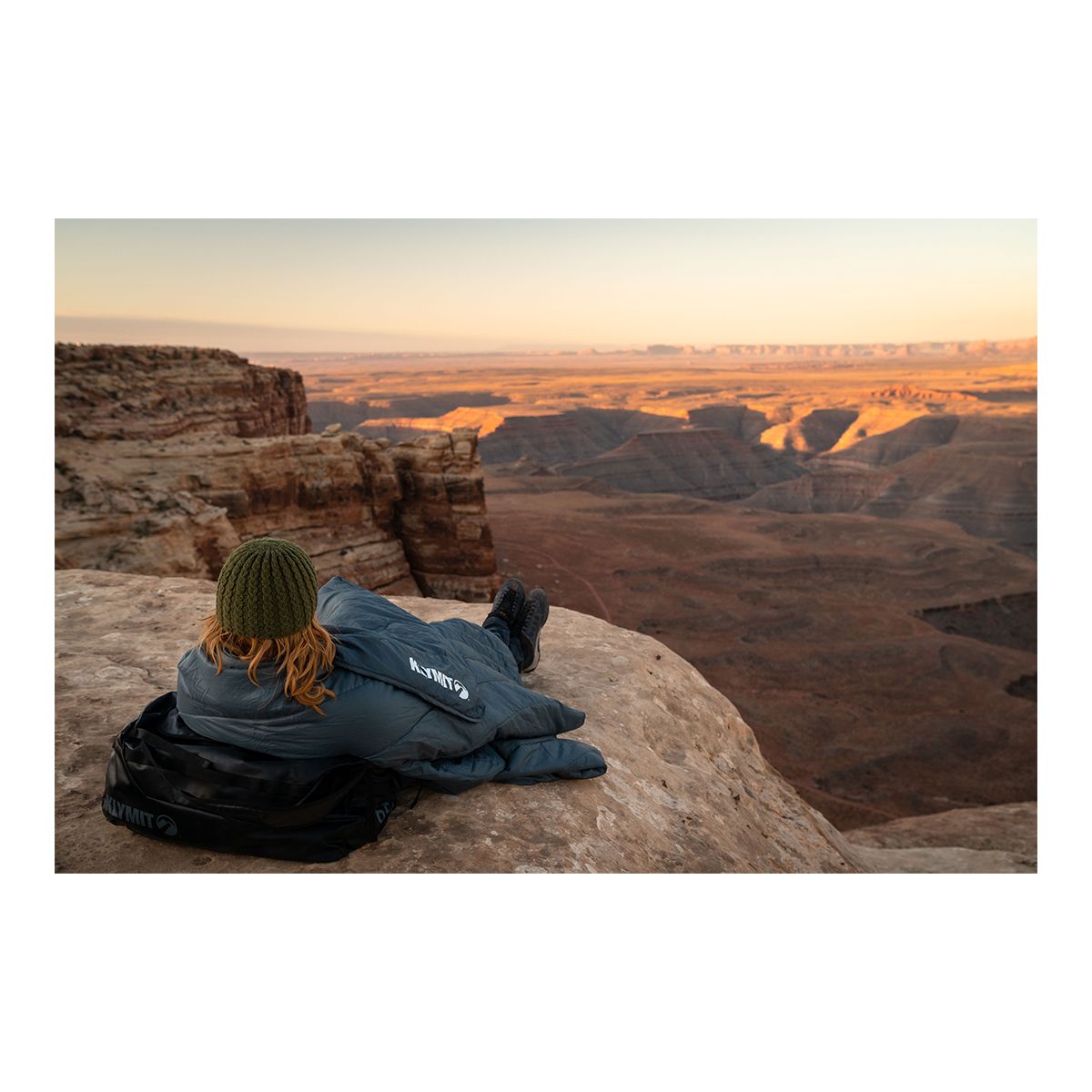 Klymit Horizon Travel Blanket Overhead_Plunge