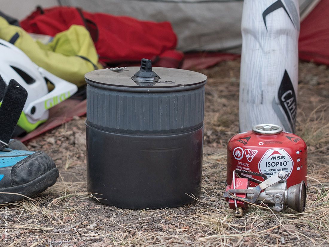 MSR® IsoPro 227 g Fuel Canister Front_Elevated