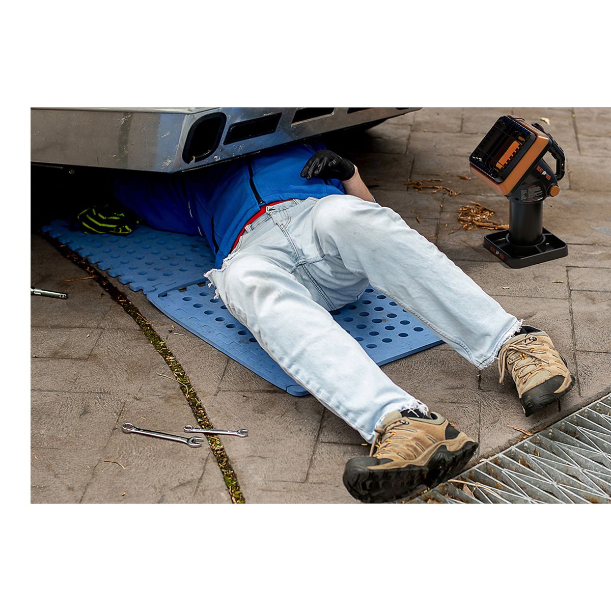 Heat Hog Piglet 4,000 BTU LP Propane Heater Side_Left