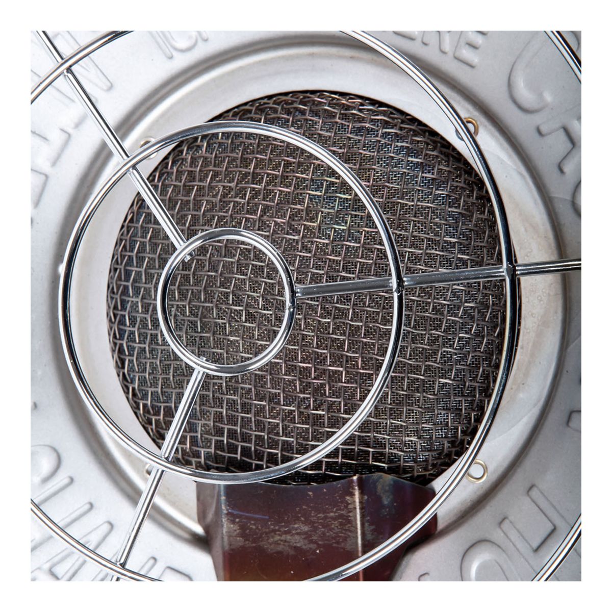 Master 32,000 BTU LP Double Tank Top Heater CloseUp