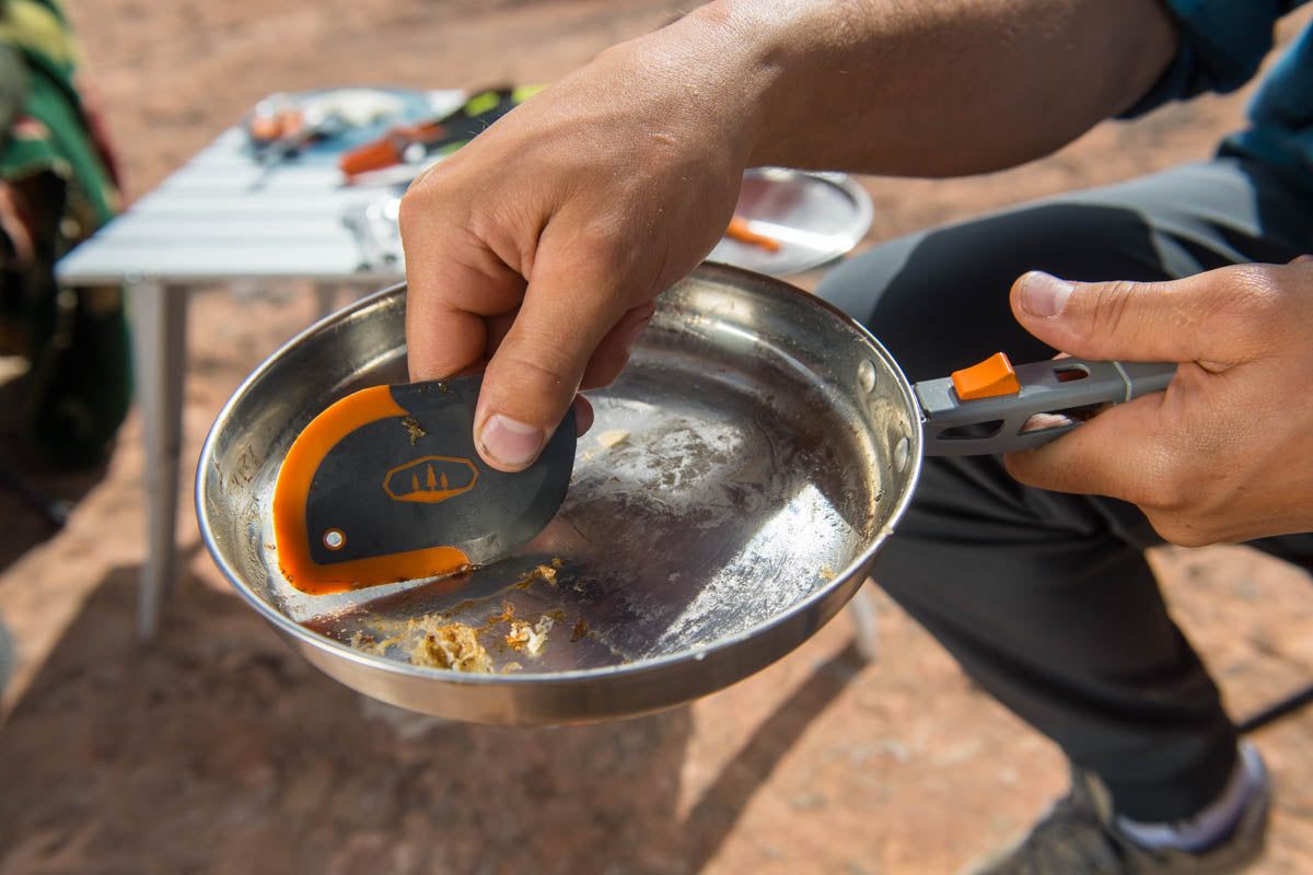 GSI Compact Scraper Front_Three_Fourths_Angled_Left