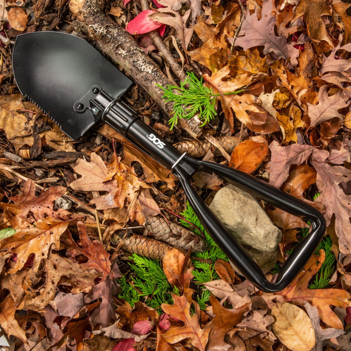 SOG Entrenching Tool Overhead_Flat