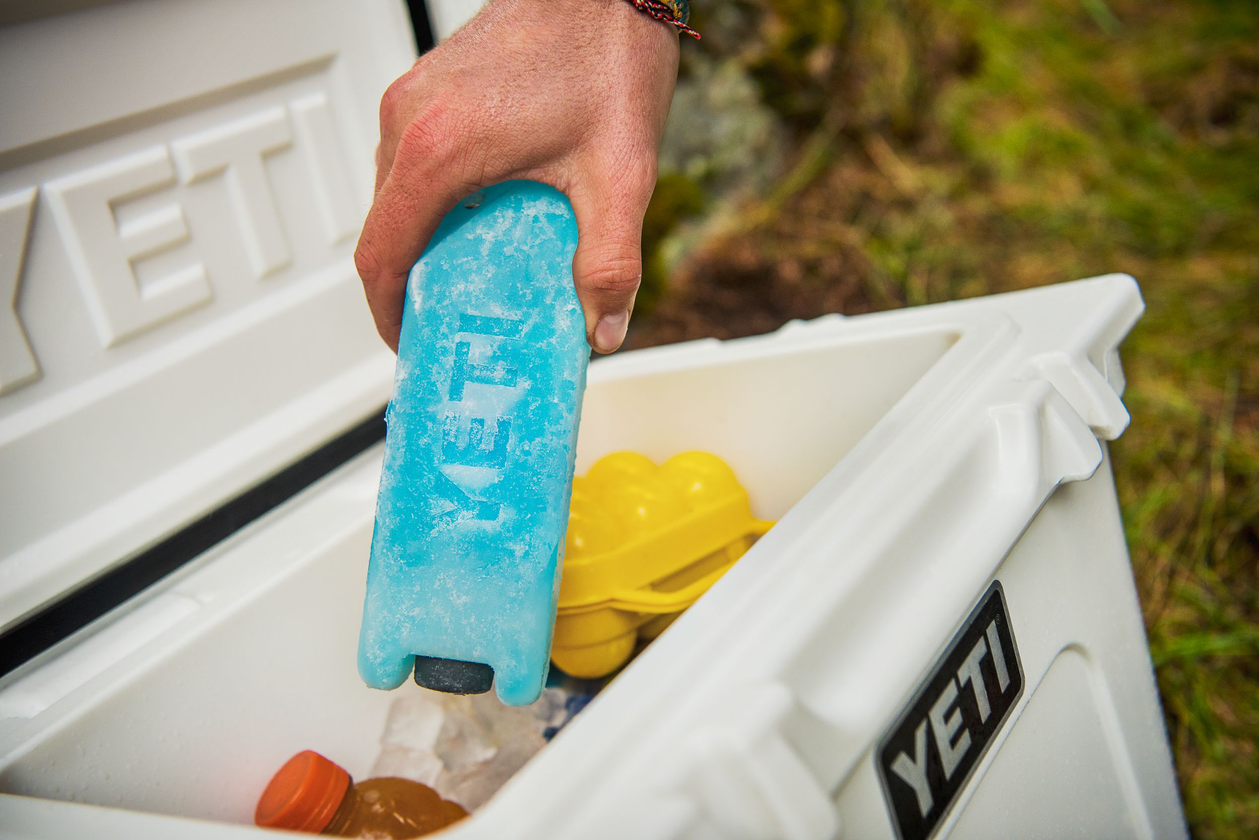 YETI 1lb Reusable Ice Pack
